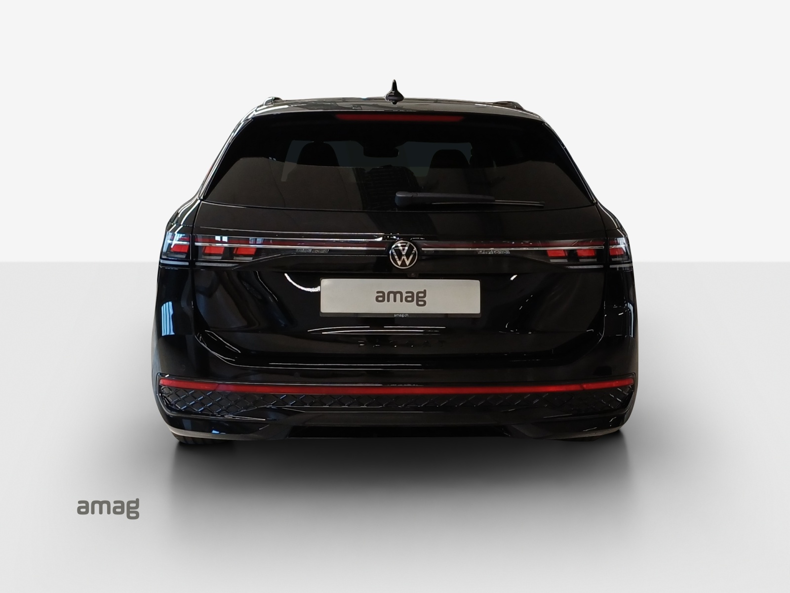 VW Passat Variant 2.0 TSI evo4 R-Line 4 Motion DSG-showroom-element-3