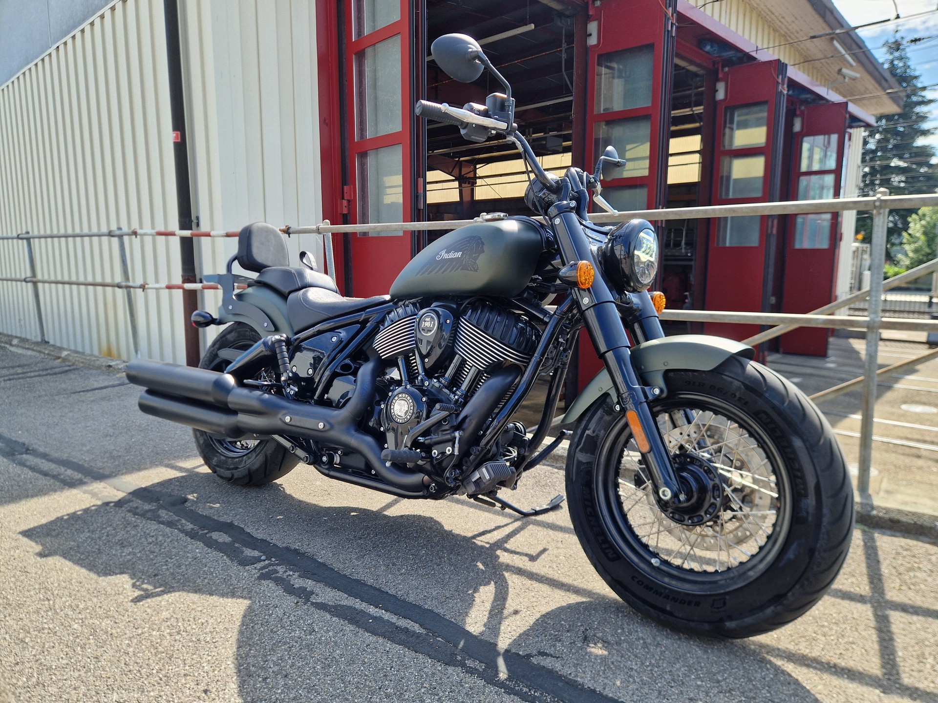 INDIAN Chief Bobber-image-1