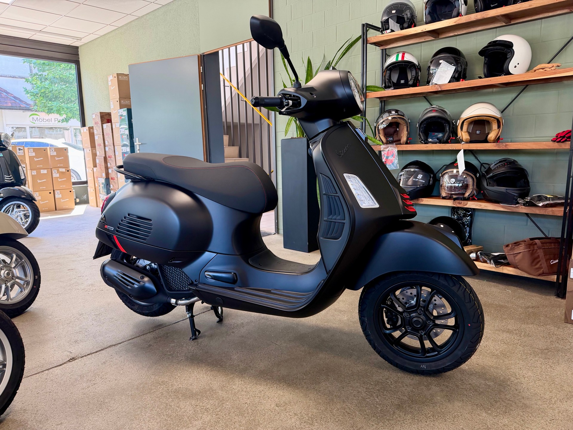 PIAGGIO Vespa GTS 125 Super Sport RST Euro 5+-image-1