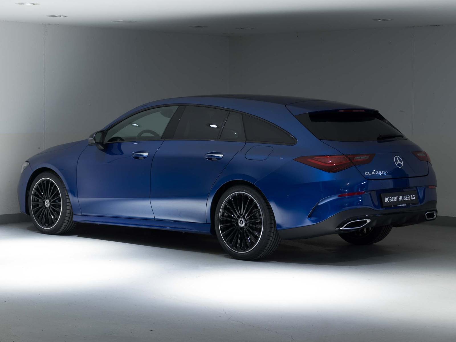 MERCEDES-BENZ CLA 220 d Shooting Brake-image-4