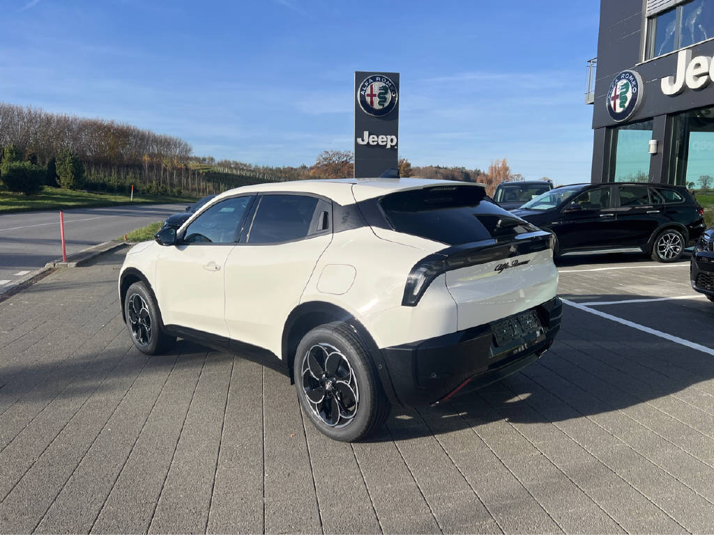 ALFA ROMEO Junior 1.2 TI-image-5