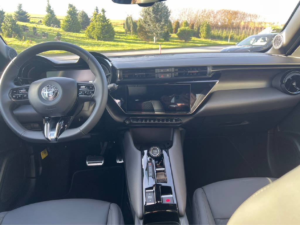 ALFA ROMEO Junior 1.2 TI-showroom-element-2