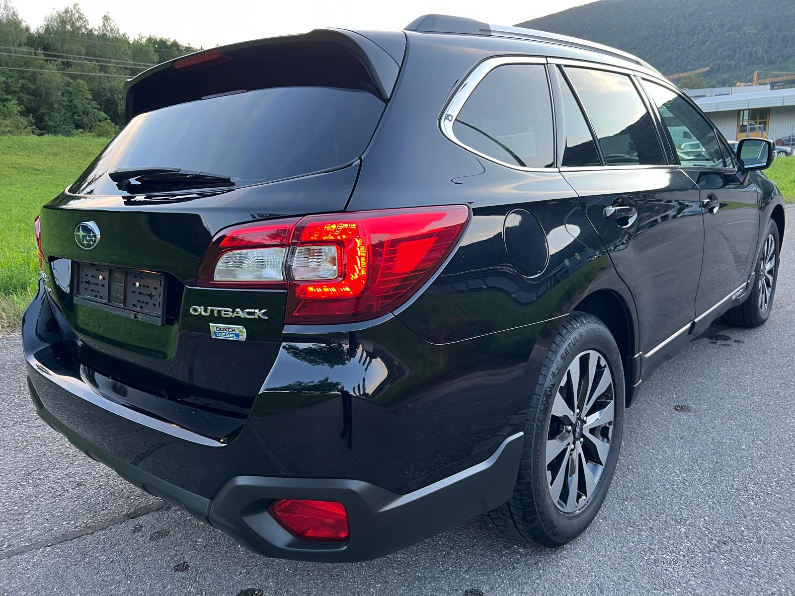 SUBARU Outback 2.0D Luxury AWD Lineartronic-image-6