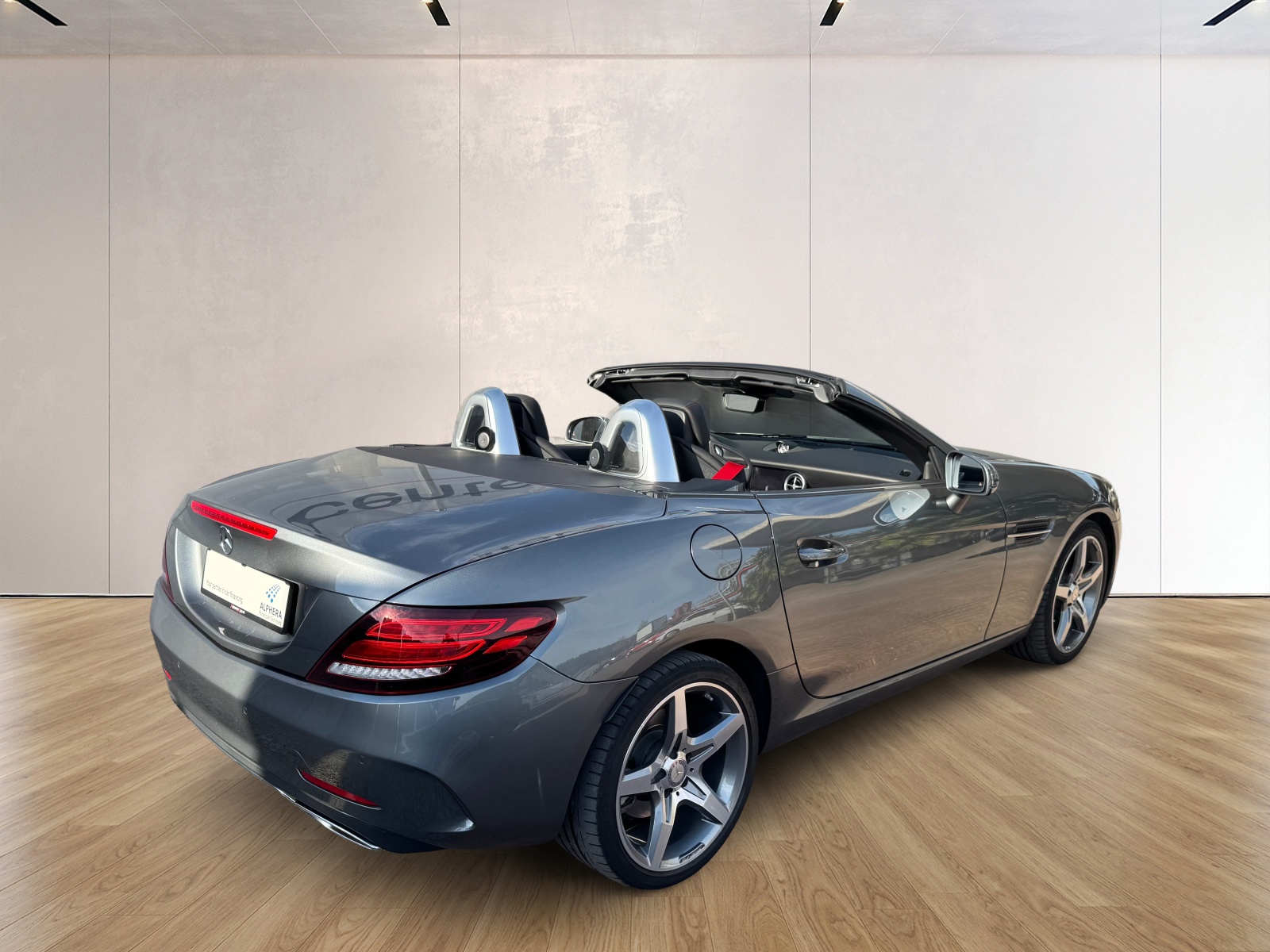 MERCEDES-BENZ AMG-Line SLC 200 9G-Tronic-image-9