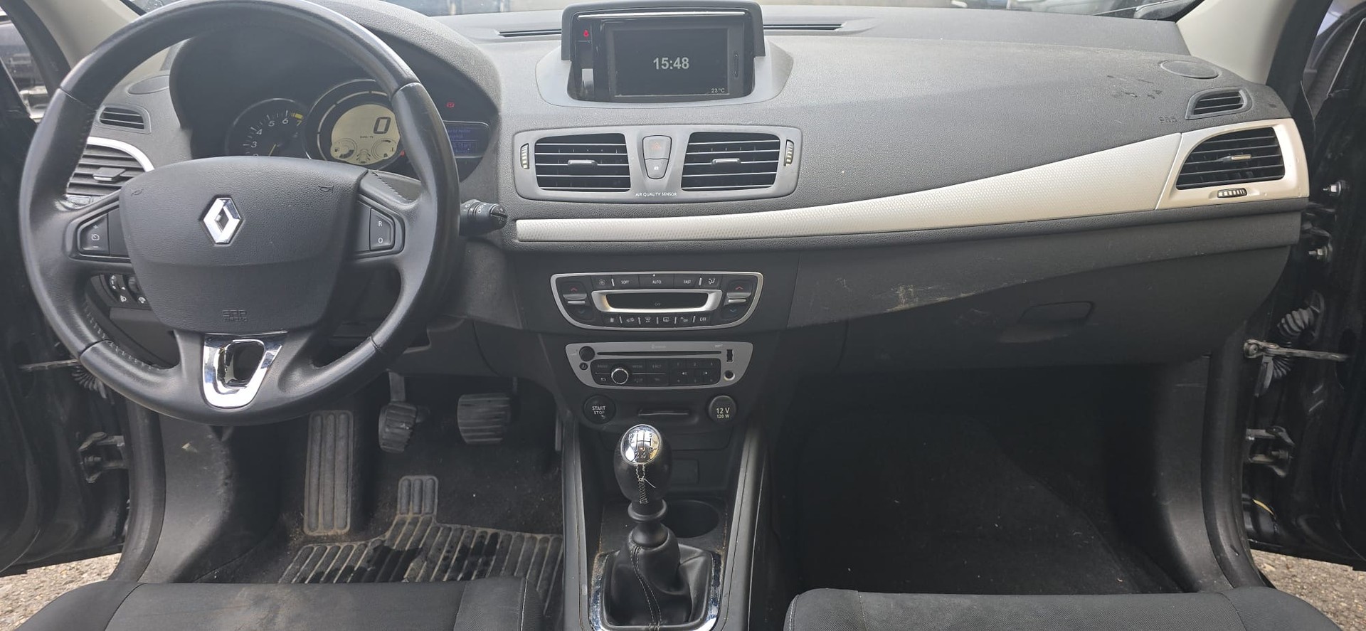 RENAULT Mégane Grandtour 1.2 16V Turbo Dynamique-image-13