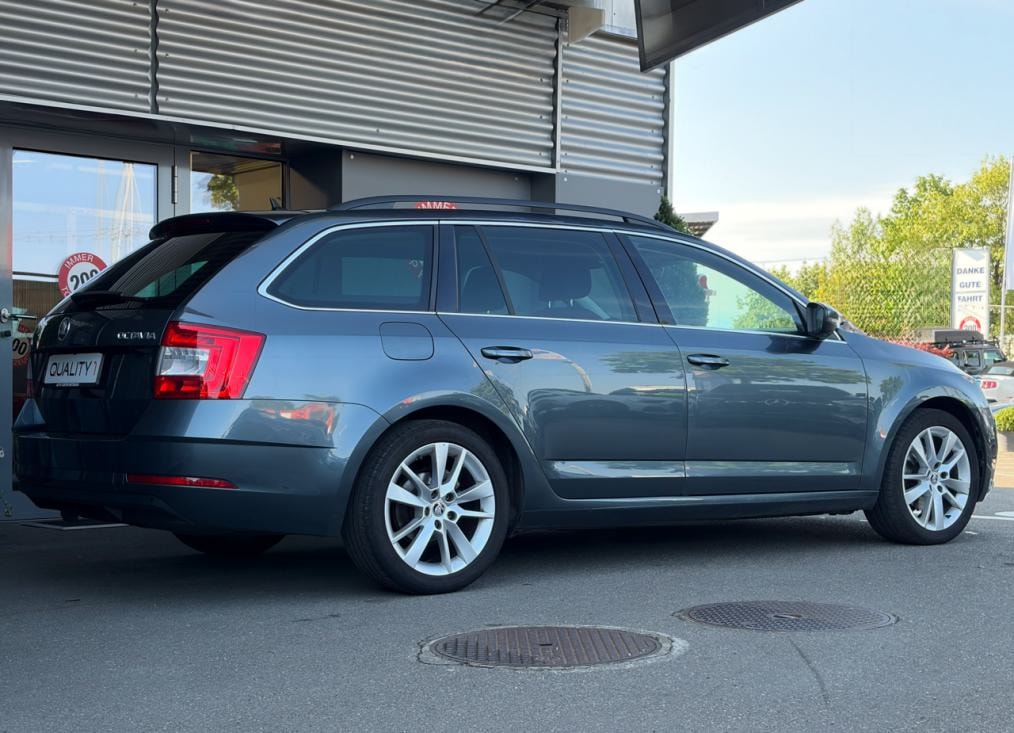 SKODA Octavia Combi 1.5 TSi Style-showroom-element-2