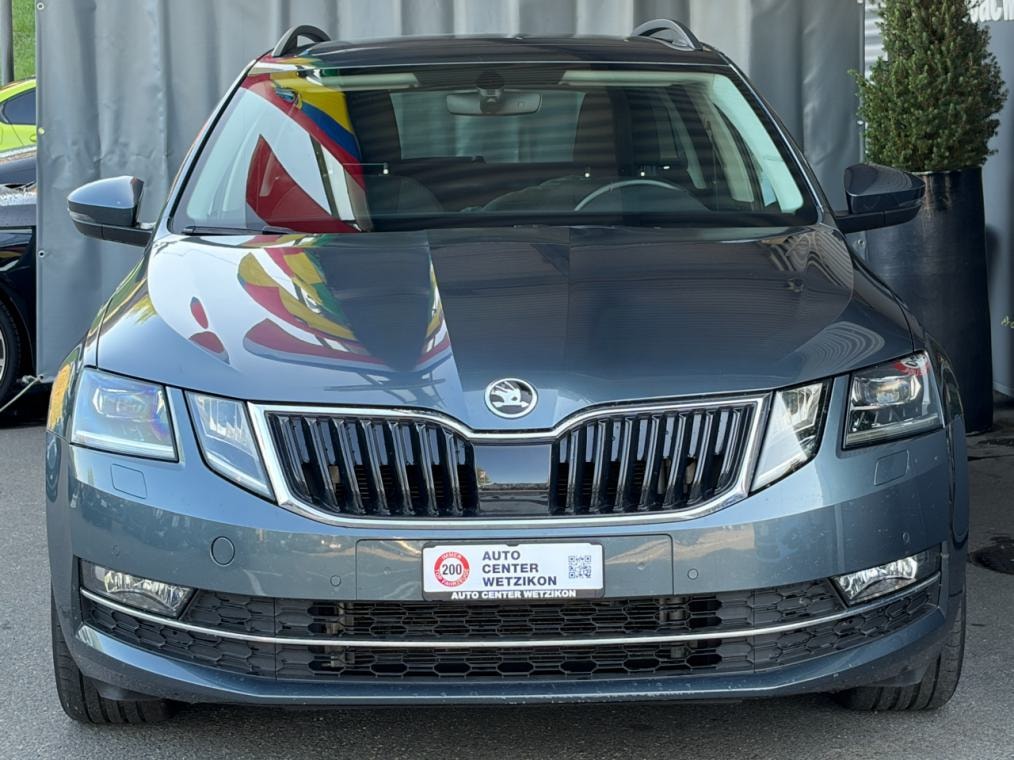 SKODA Octavia Combi 1.5 TSi Style
