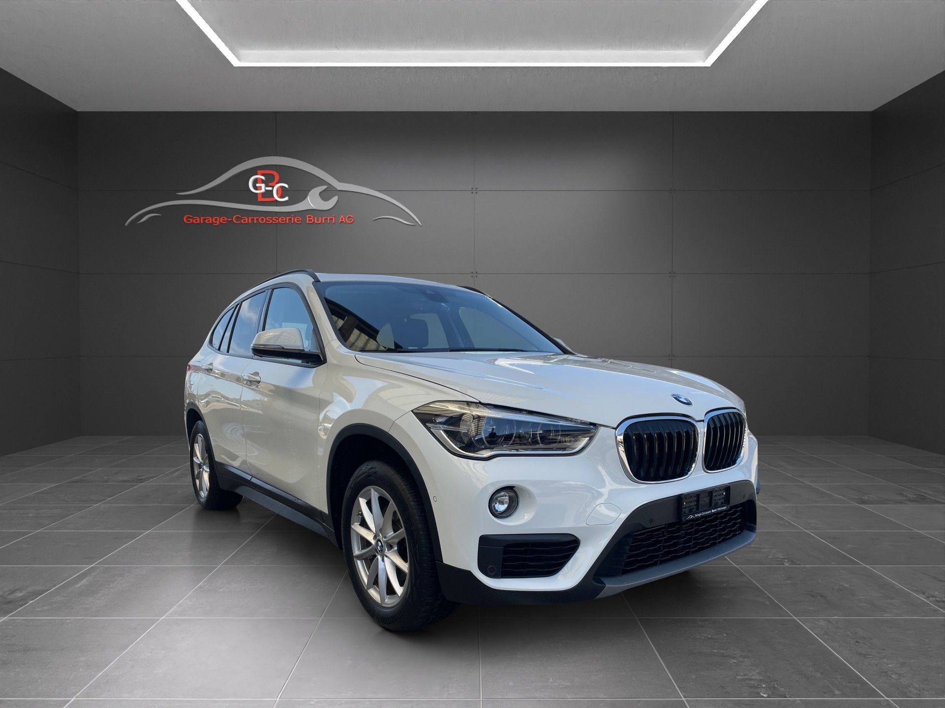BMW X1 xDrive 18d Steptronic-image-2
