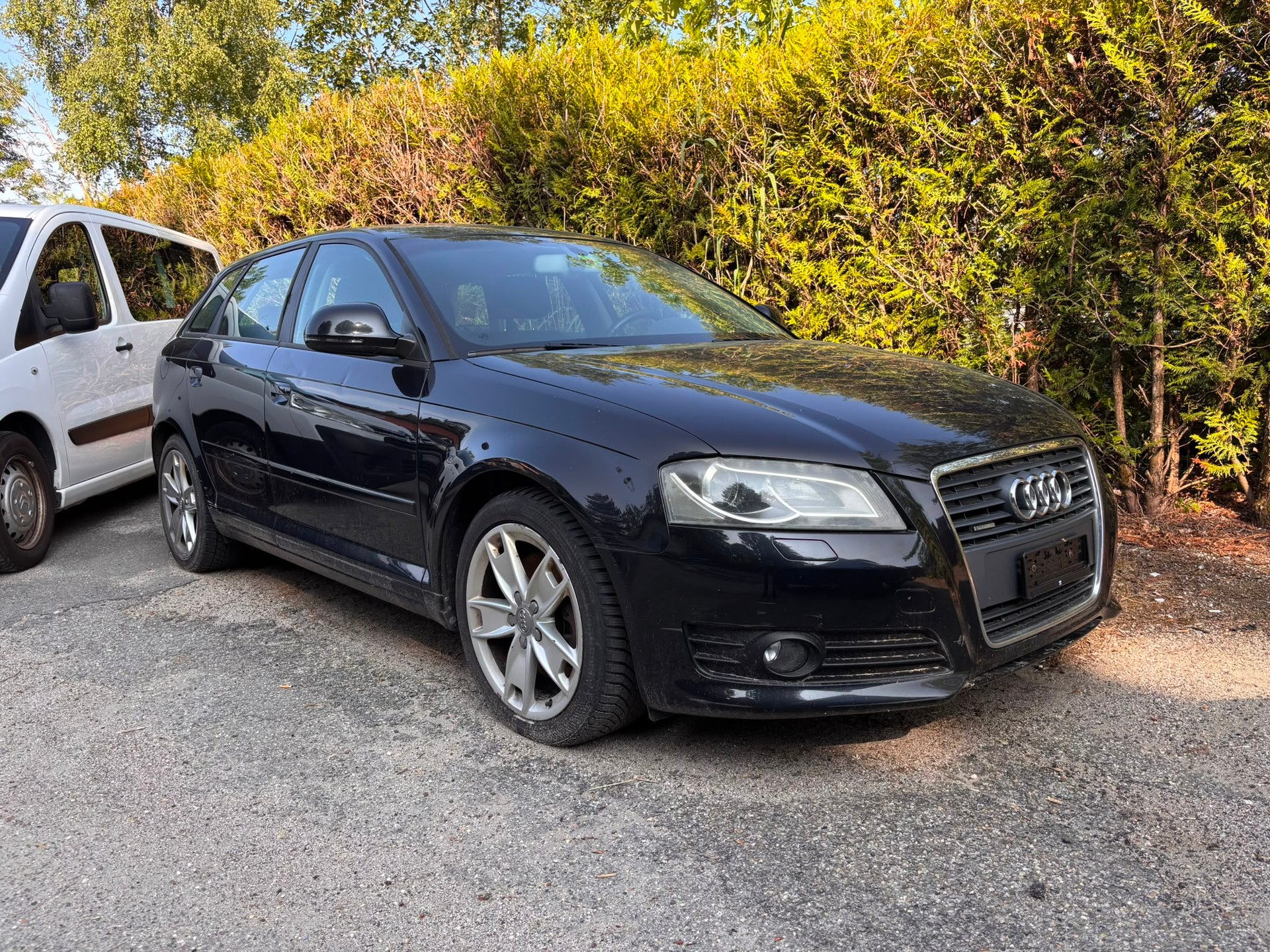 AUDI A3 Sportback 1.8 TFSI Ambition quattro-image-3