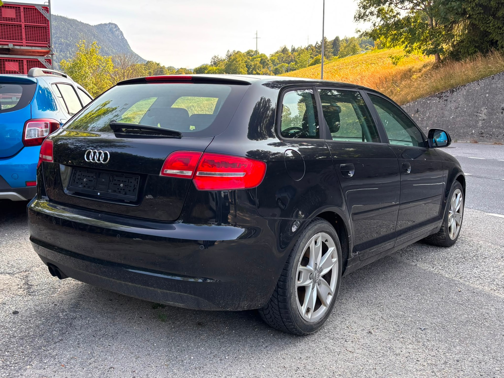 AUDI A3 Sportback 1.8 TFSI Ambition quattro-image-1