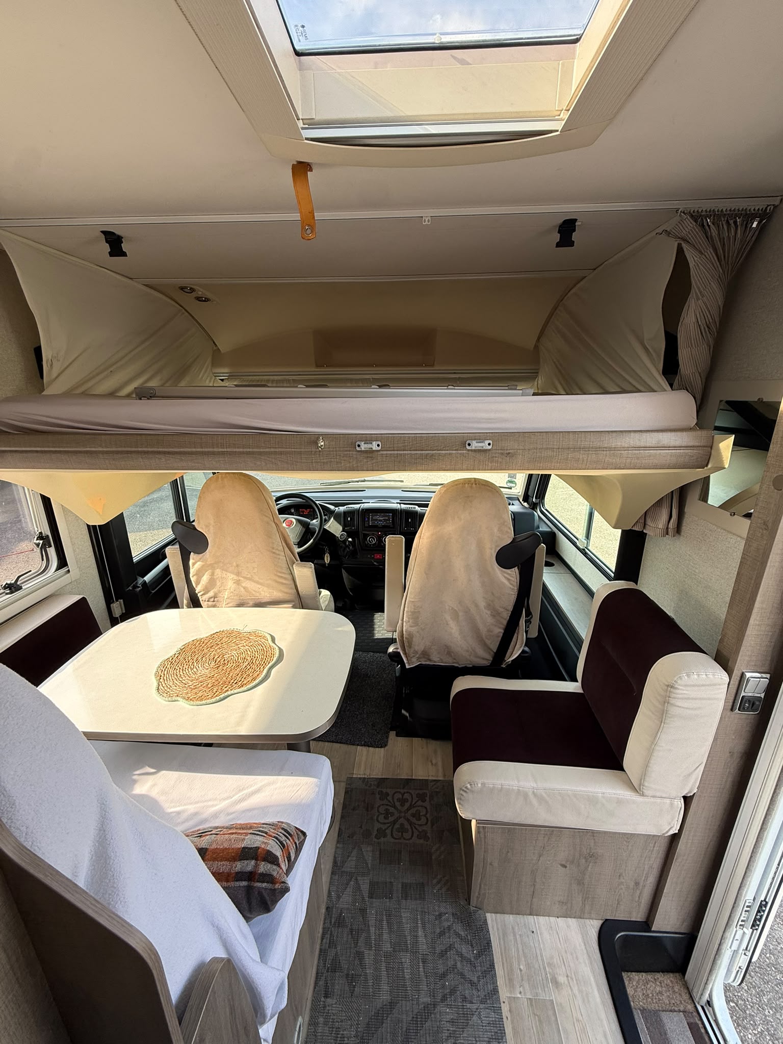 FIAT Bavaria Arctic X160 LG***vollen Komfort für spontane Reisen – einfach einsteigen und losfahren ***-showroom-element-1