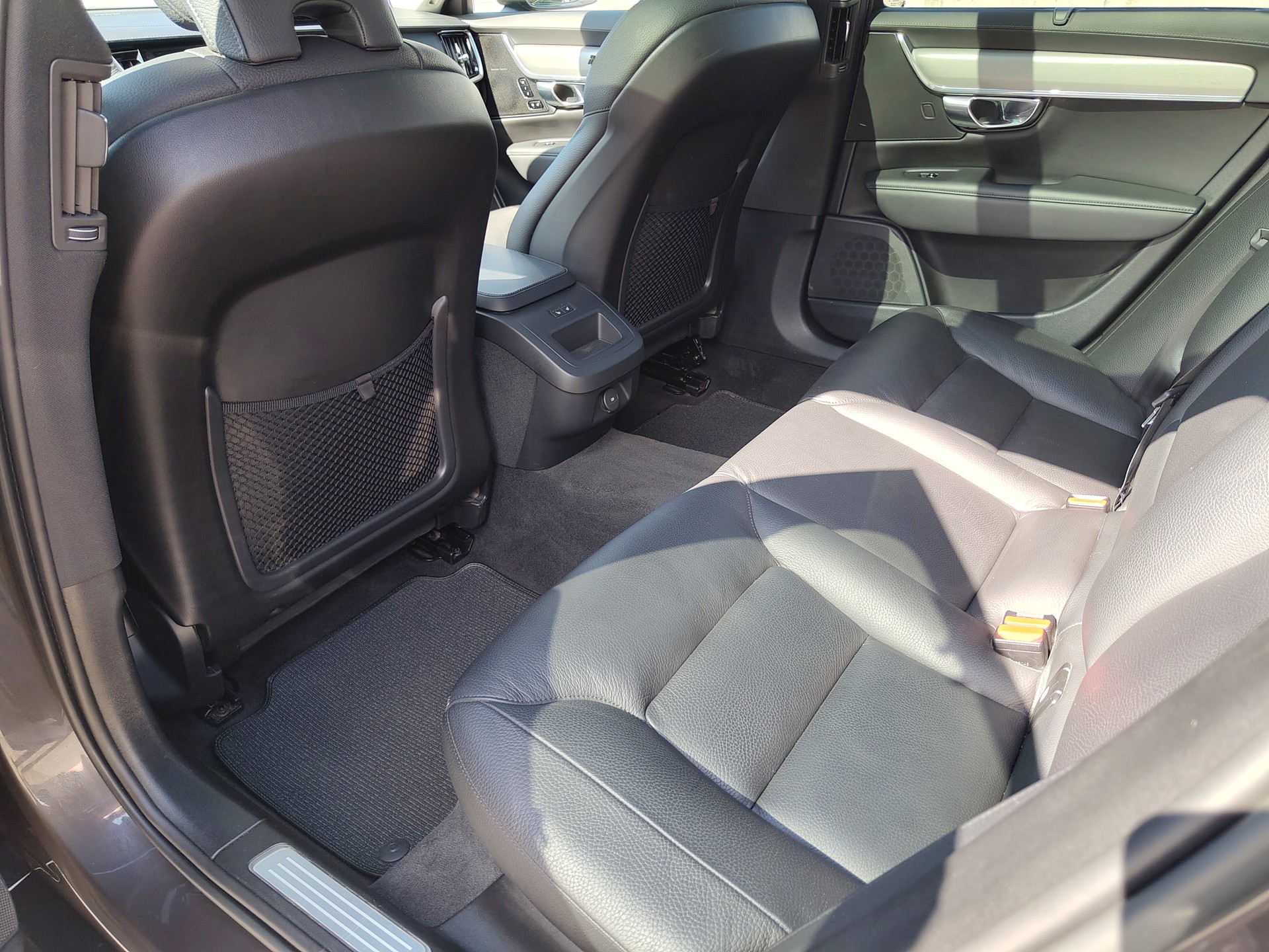 VOLVO V90 Cross Country B5 Benzin MHD Plus AWD Geartronic-image-8