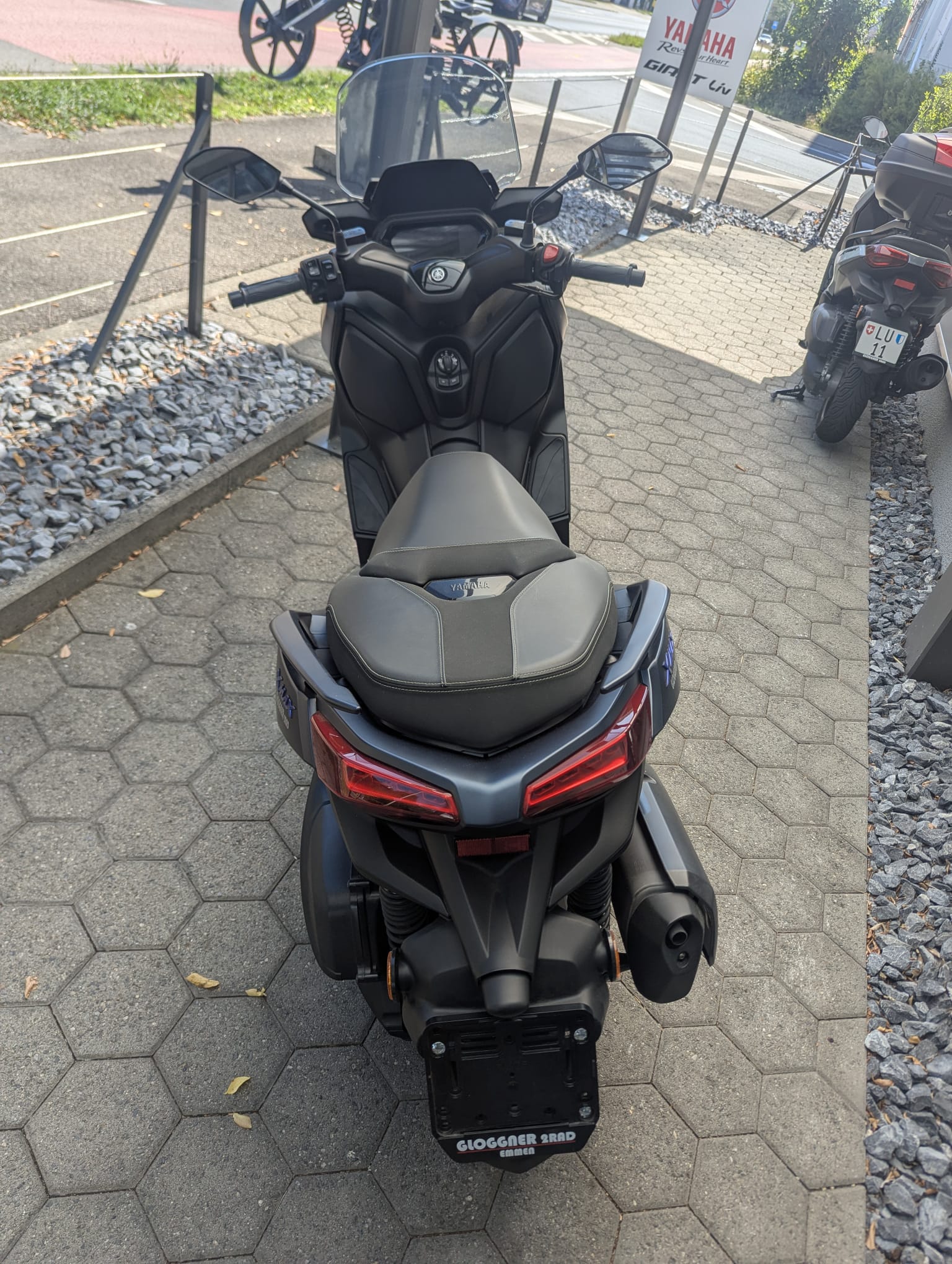 YAMAHA X-Max 300-image-4