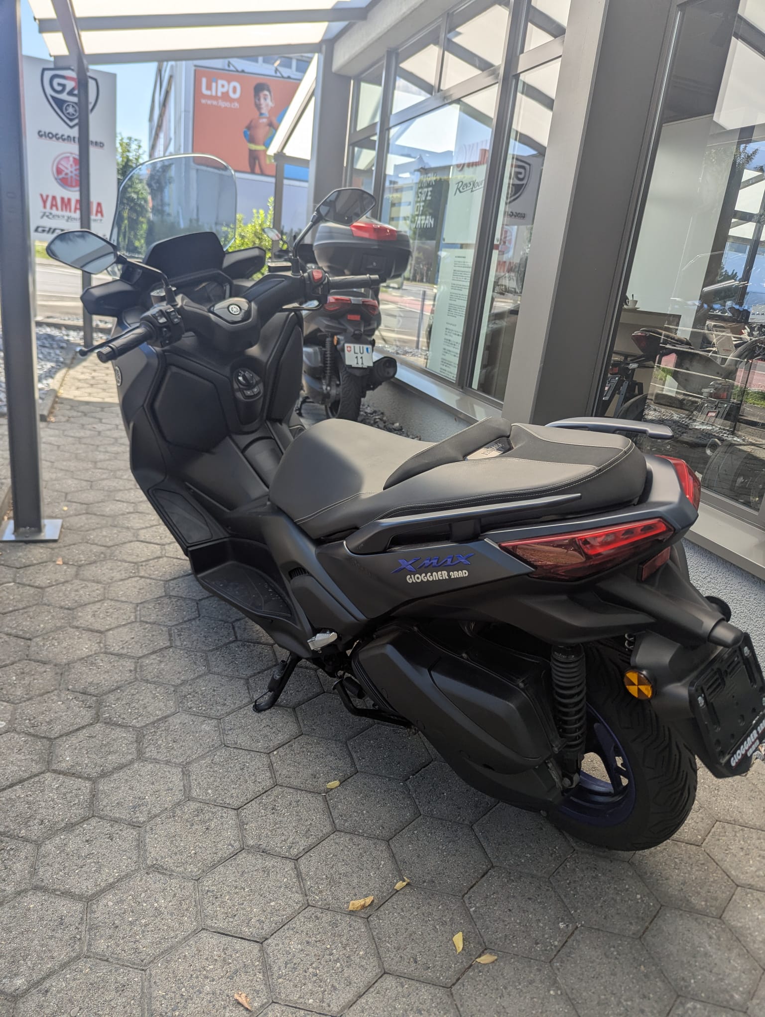 YAMAHA X-Max 300-image-2