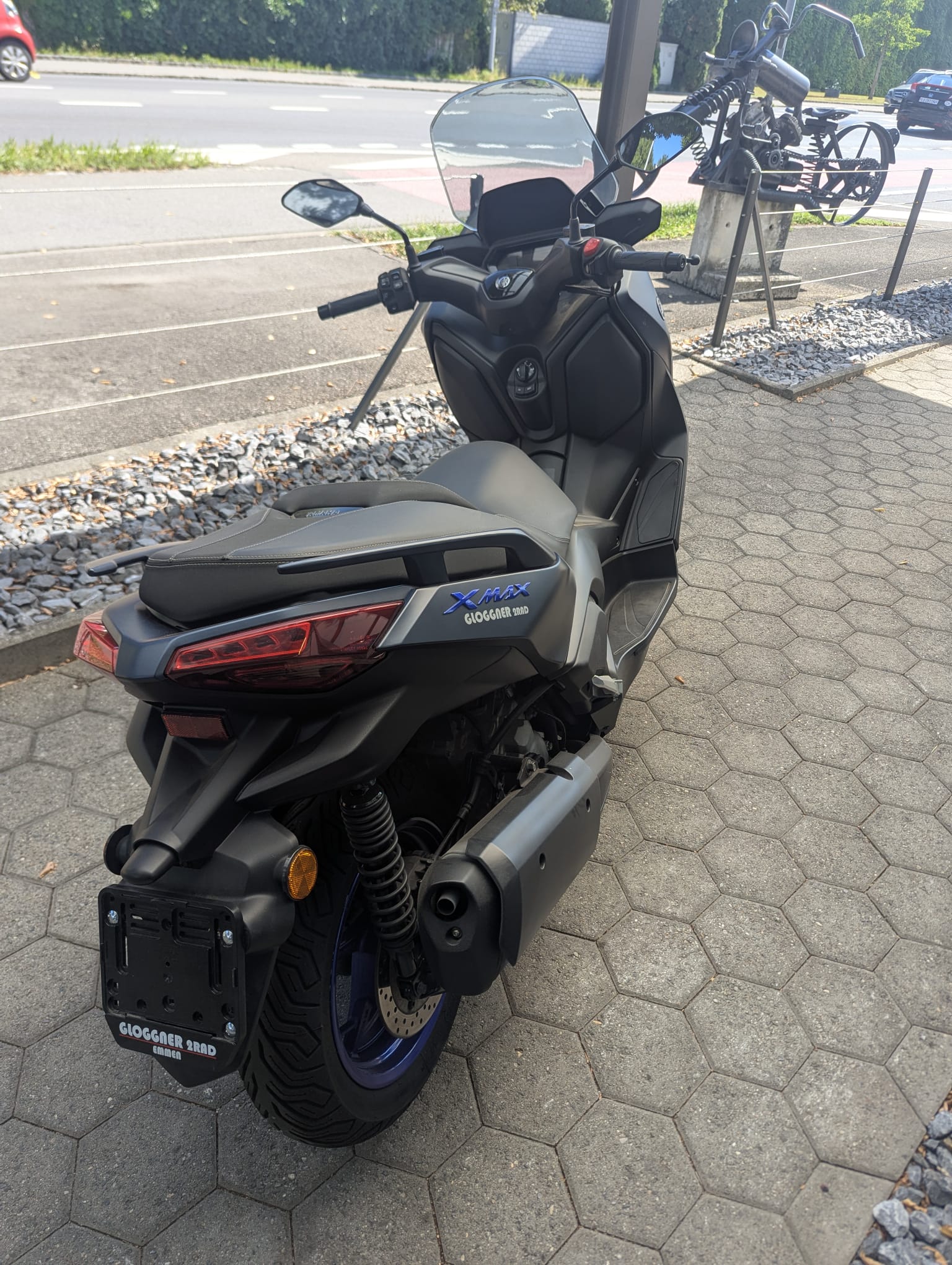 YAMAHA X-Max 300-image-3