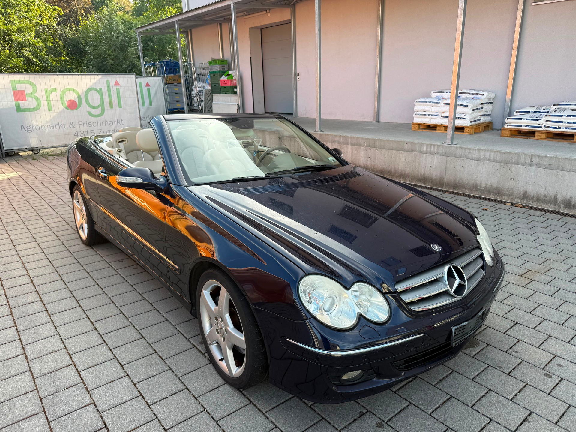 MERCEDES-BENZ CLK350