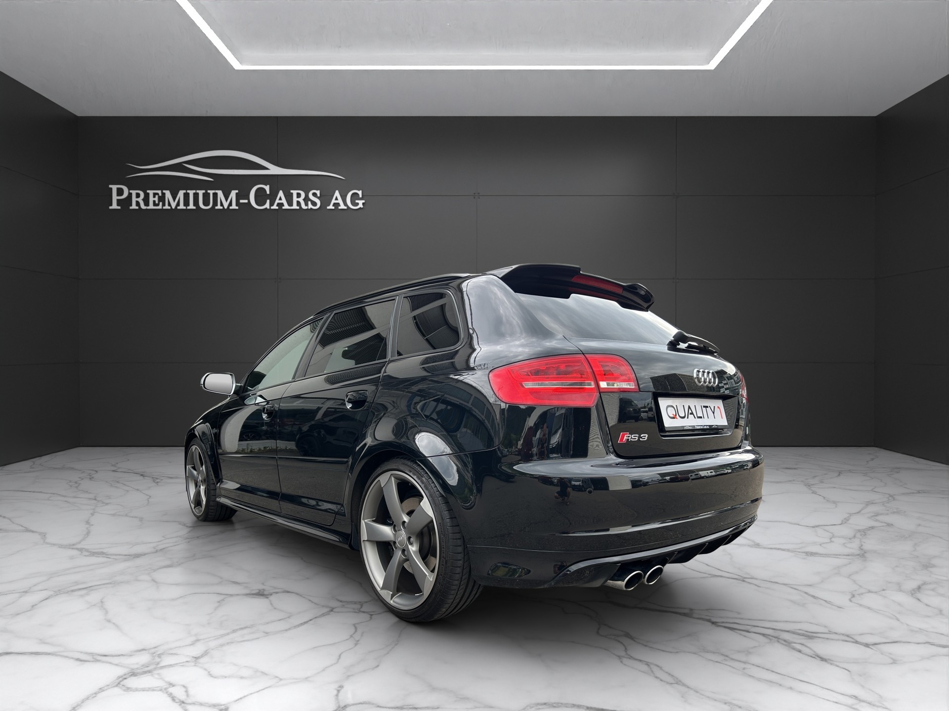 AUDI RS3 Sportback 2.5 TFSI quattro S-tronic-image-2