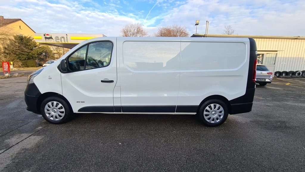 NISSAN NV300 dCi 125 2.9 L2H1 Comfort ** L2 H1 **3-Plätzer ** RF-Kamera ** Anh-Kupplung ** Werkstatt-Einrichtung ** Frisch Ab MFK-showroom-element-3