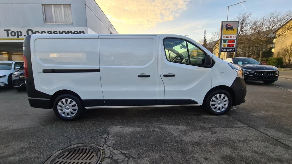 NISSAN NV300 dCi 125 2.9 L2H1 Comfort ** L2 H1 **3-Plätzer ** RF-Kamera ** Anh-Kupplung ** Werkstatt-Einrichtung ** Frisch Ab MFK-image-5
