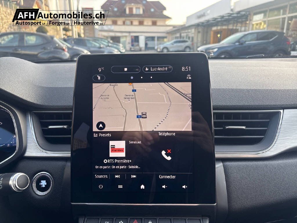 RENAULT Captur 1.6 E-Tech Plug-in Init-image-12