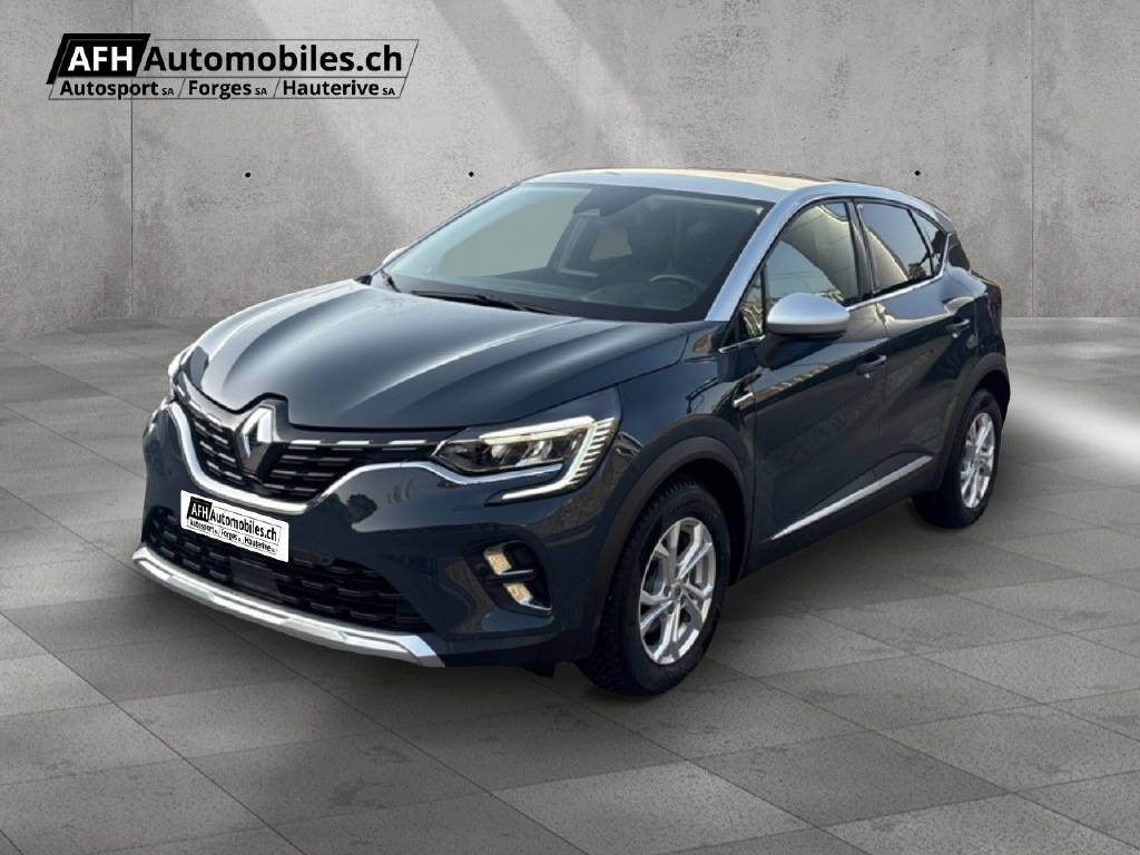RENAULT Captur 1.6 E-Tech Plug-in Init