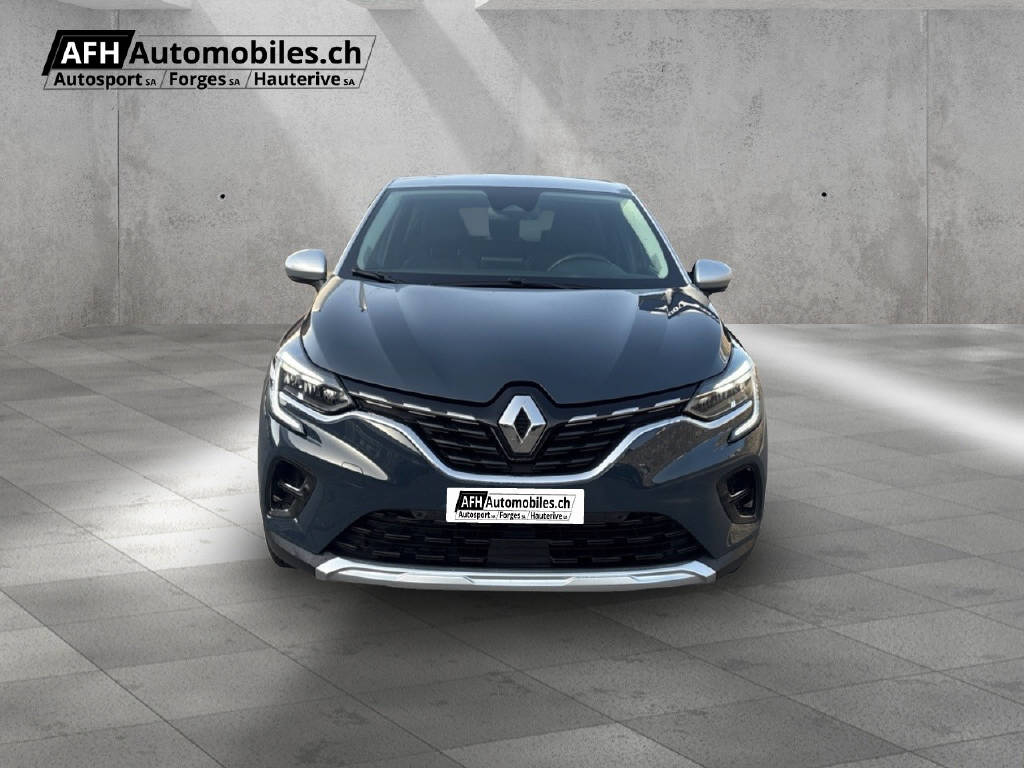RENAULT Captur 1.6 E-Tech Plug-in Init-showroom-element-2