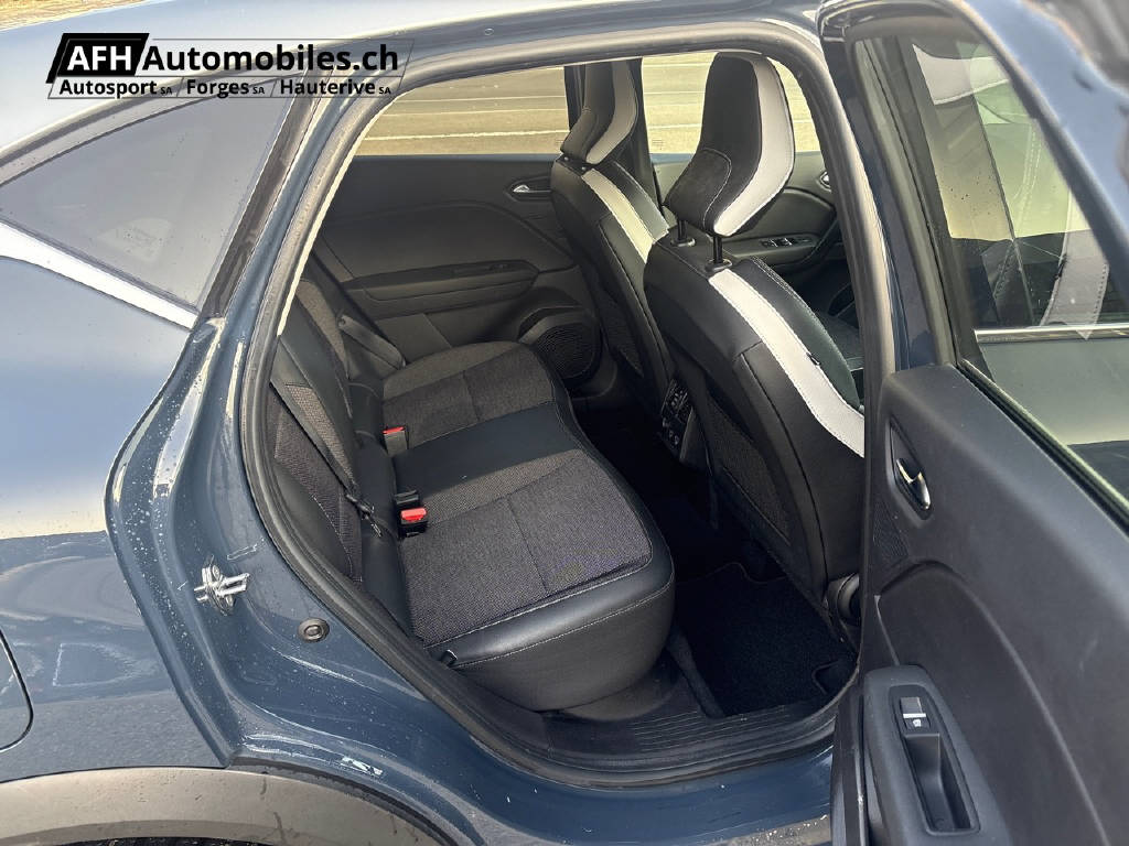 RENAULT Captur 1.6 E-Tech Plug-in Init-image-15