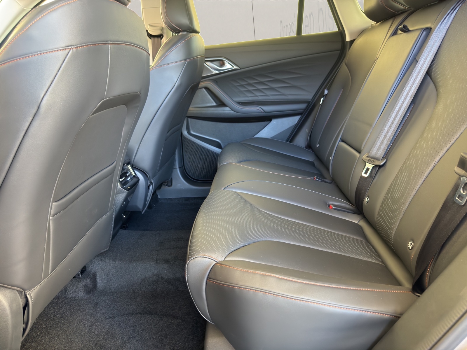 MG MG HS 1.5 T PHEV Luxury *307PS *-image-21