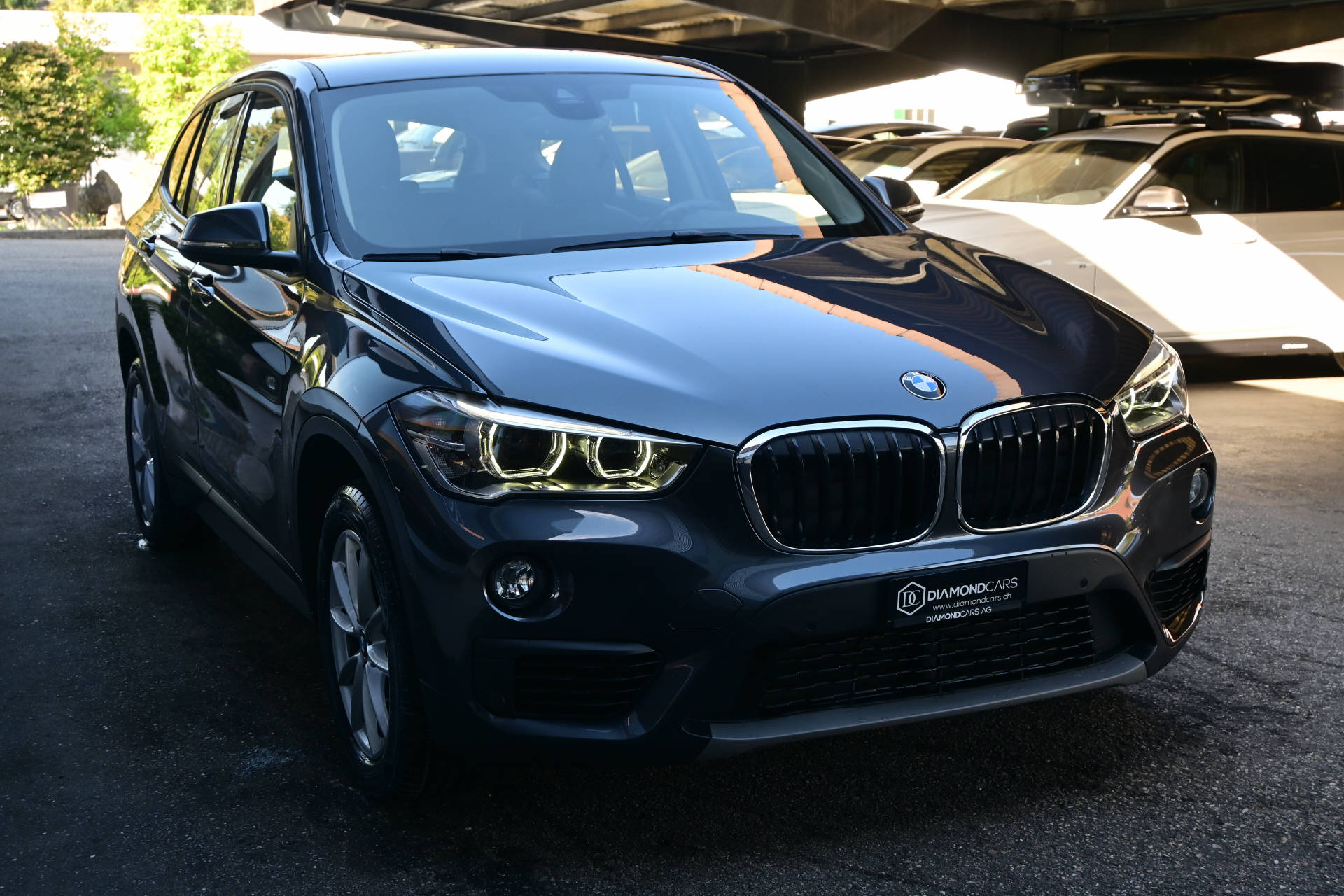 BMW X1 20d xDrive SAG-showroom-element-2