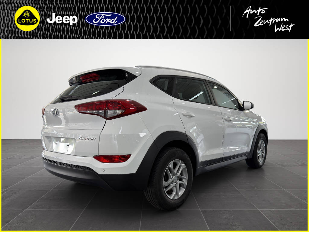 HYUNDAI Tucson 1.7 CRDi Origo S/S 2WD-image-4