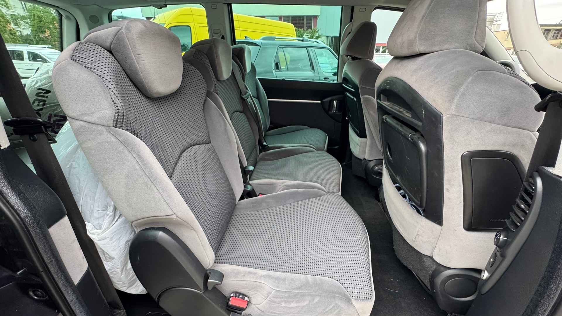 PEUGEOT 807 2.0 16V HDi Family+ 7 Plätze-image-10