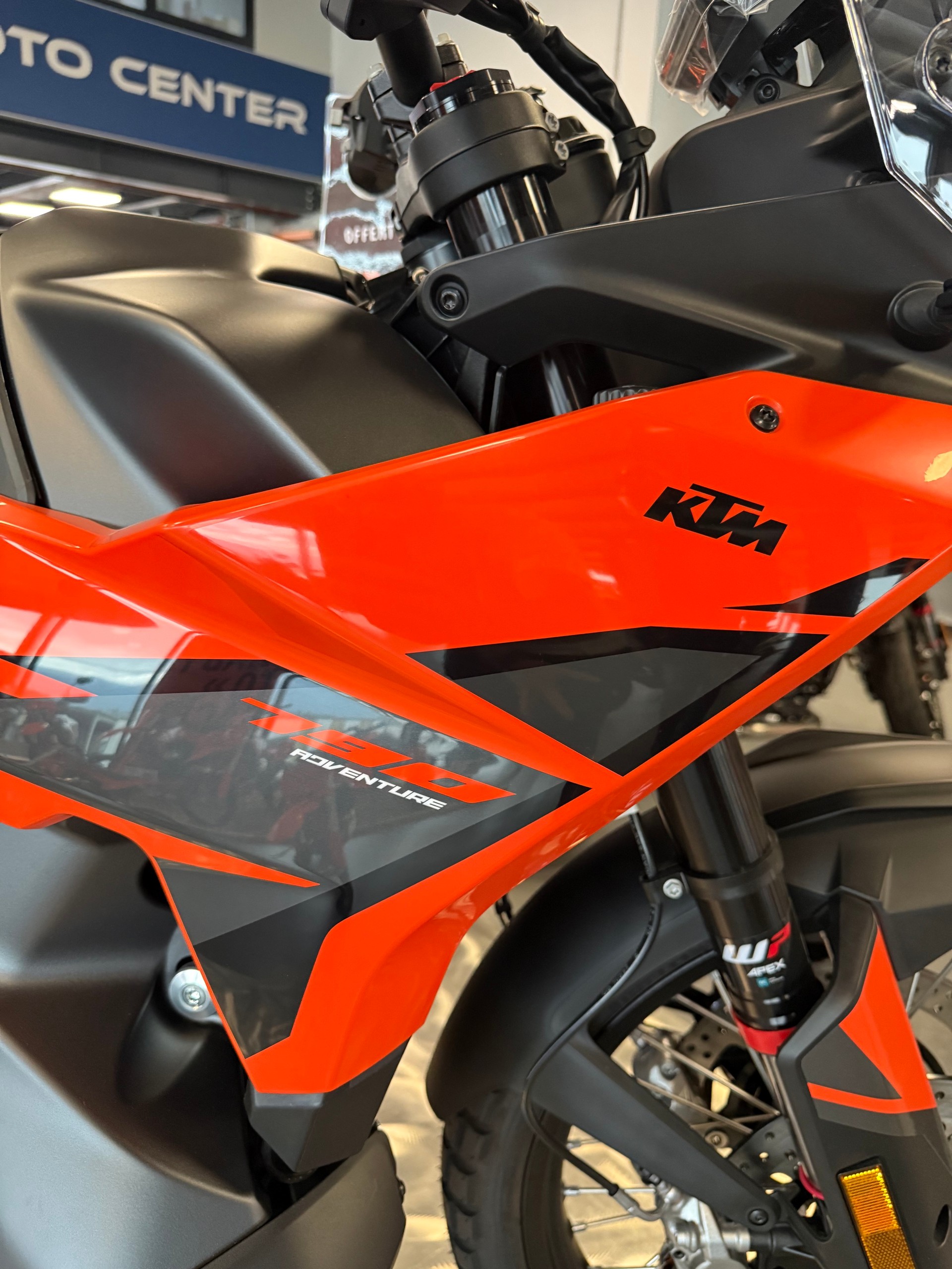 KTM 790 Adventure-image-5