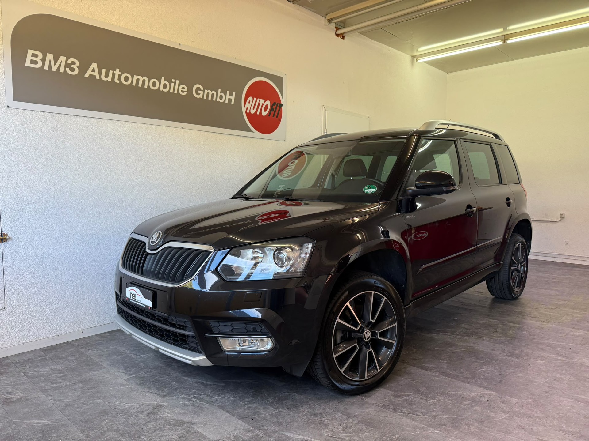 SKODA Yeti 1.8 TSI Elegance 4x4 DSG AHK 1.8T