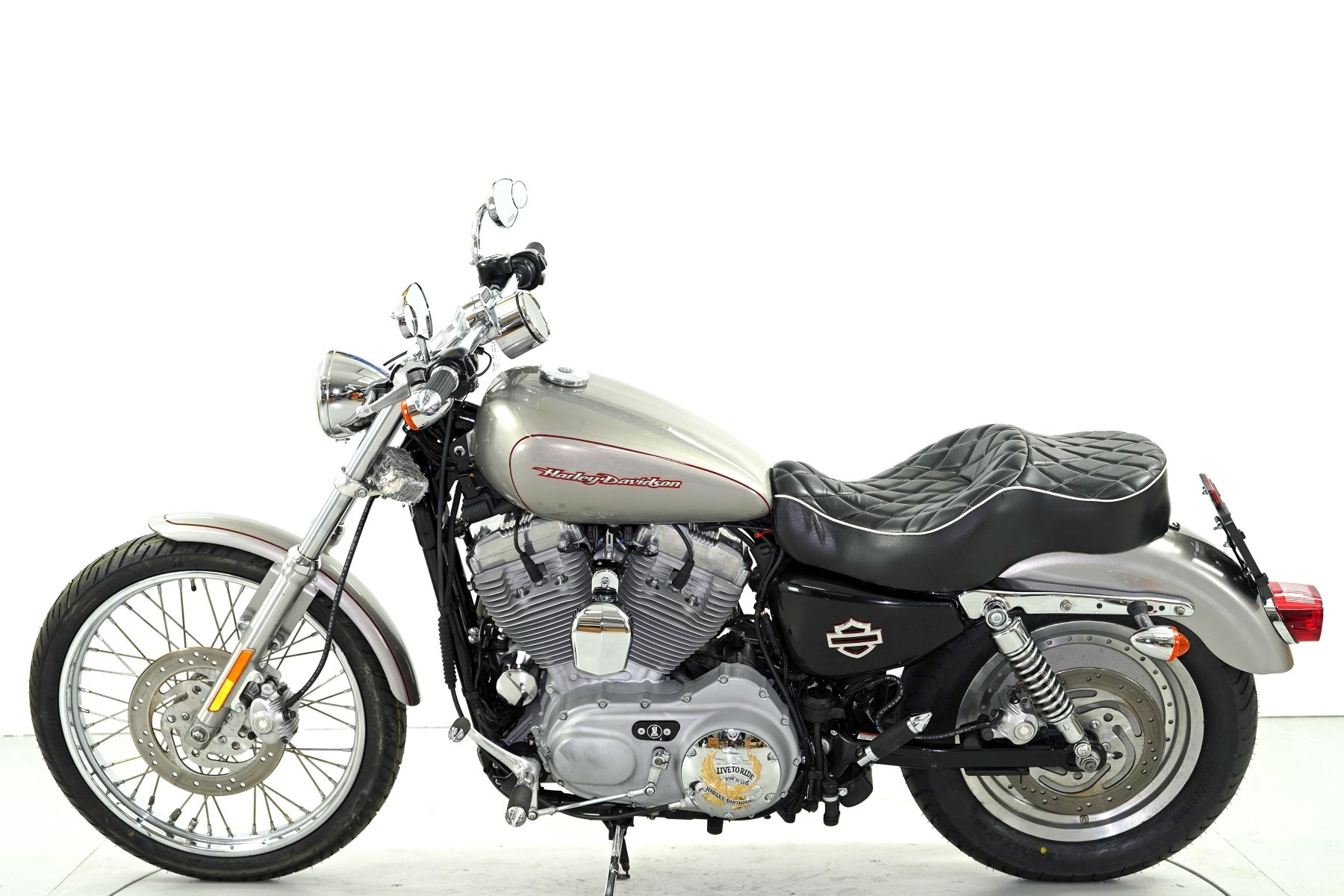 HARLEY-DAVIDSON XL 883 C-image-4