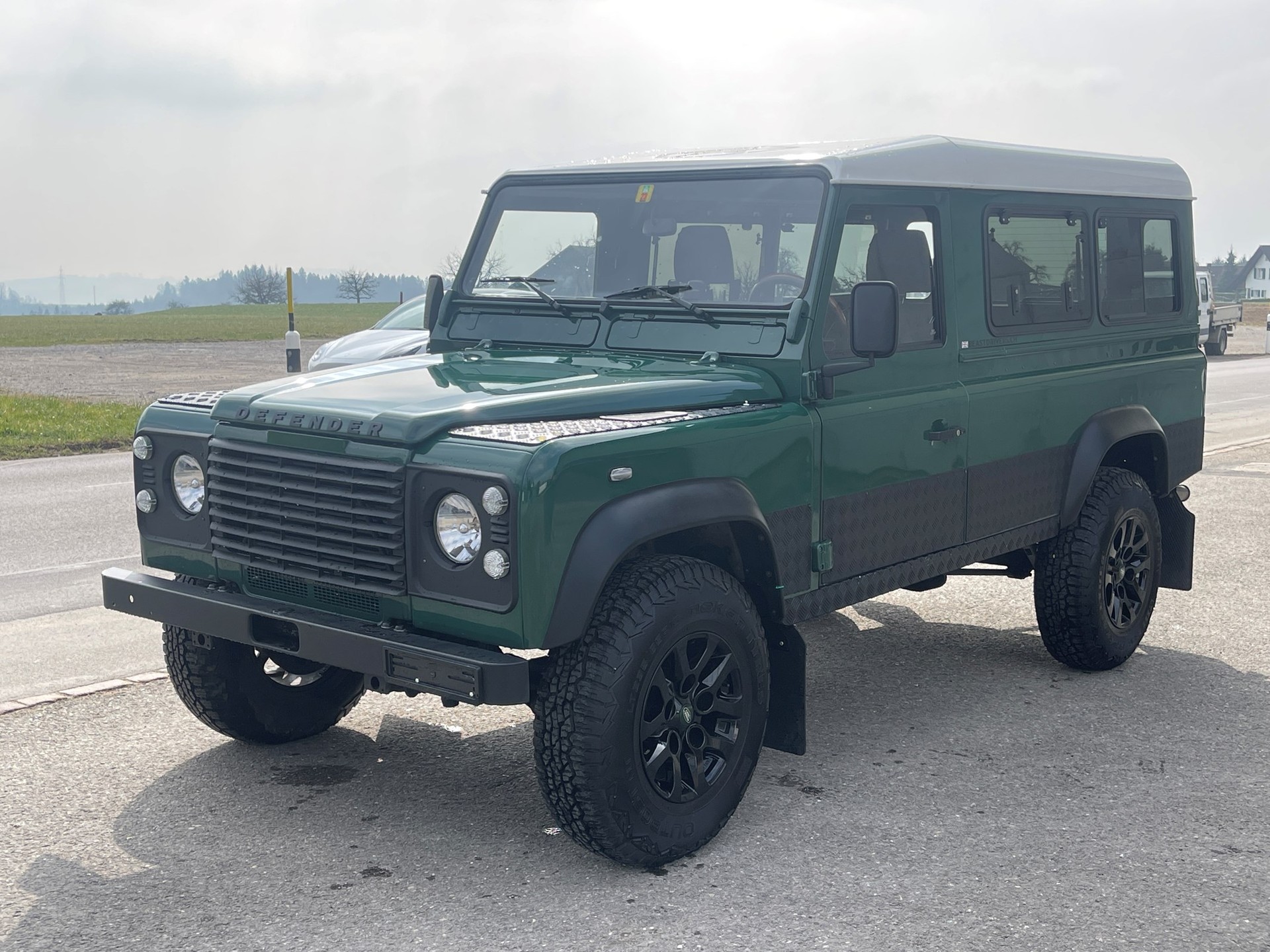 LAND ROVER DEFENDER 110 2.5 Td5 HT-image-1