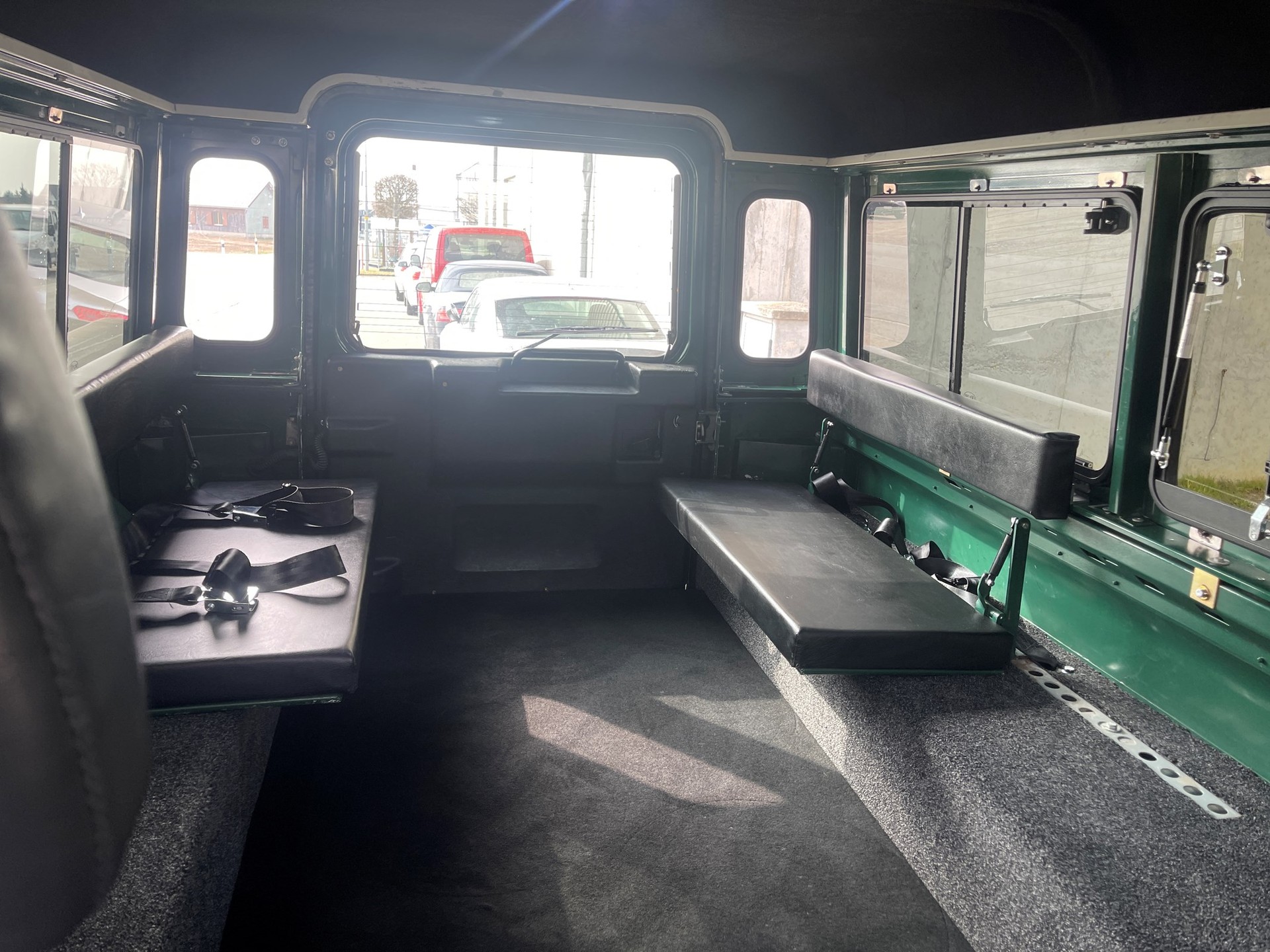 LAND ROVER DEFENDER 110 2.5 Td5 HT-image-14