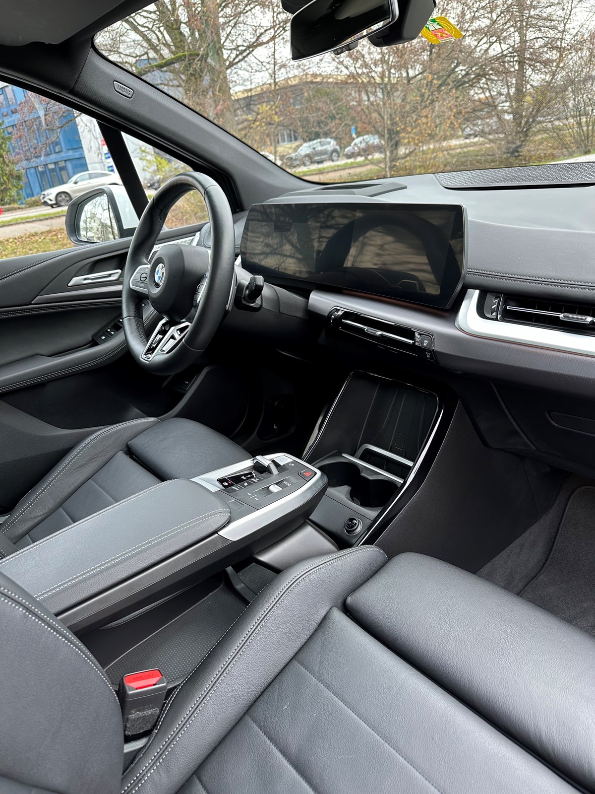 BMW 218d Active Tourer M Sport DKG-image-8
