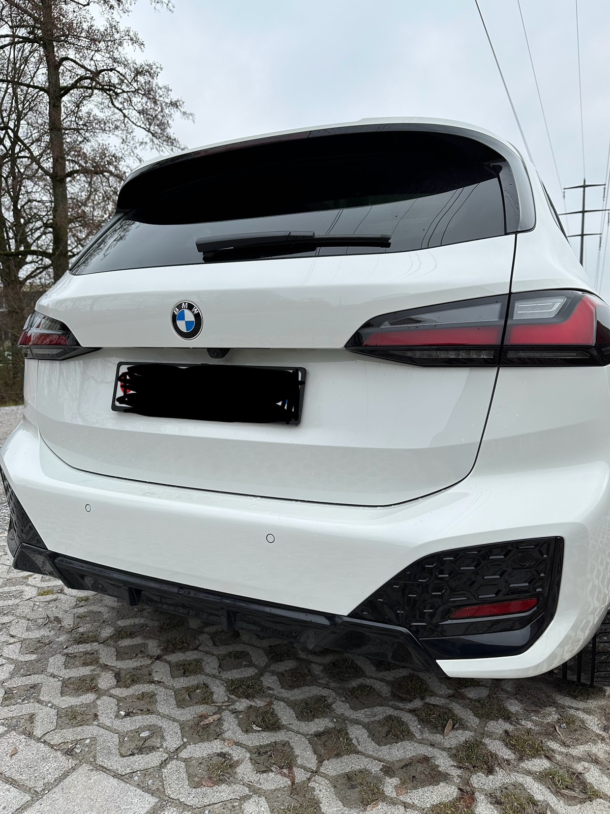 BMW 218d Active Tourer M Sport DKG-image-3