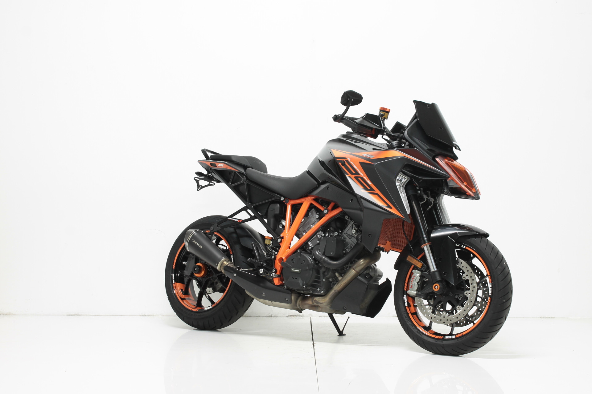 KTM 1290 Super Duke GT-image-0
