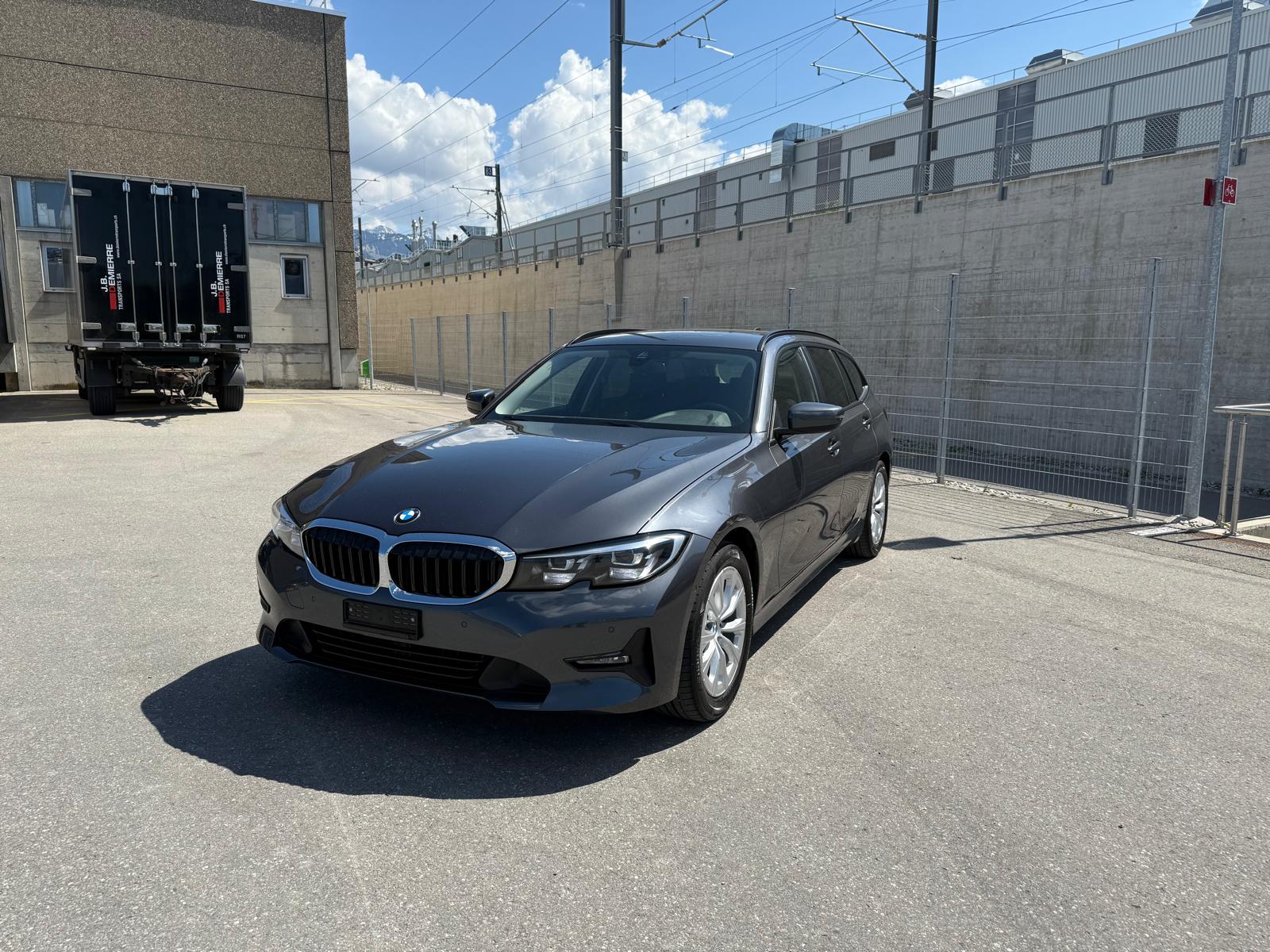 BMW 320d xDrive 48V Touring Steptronic