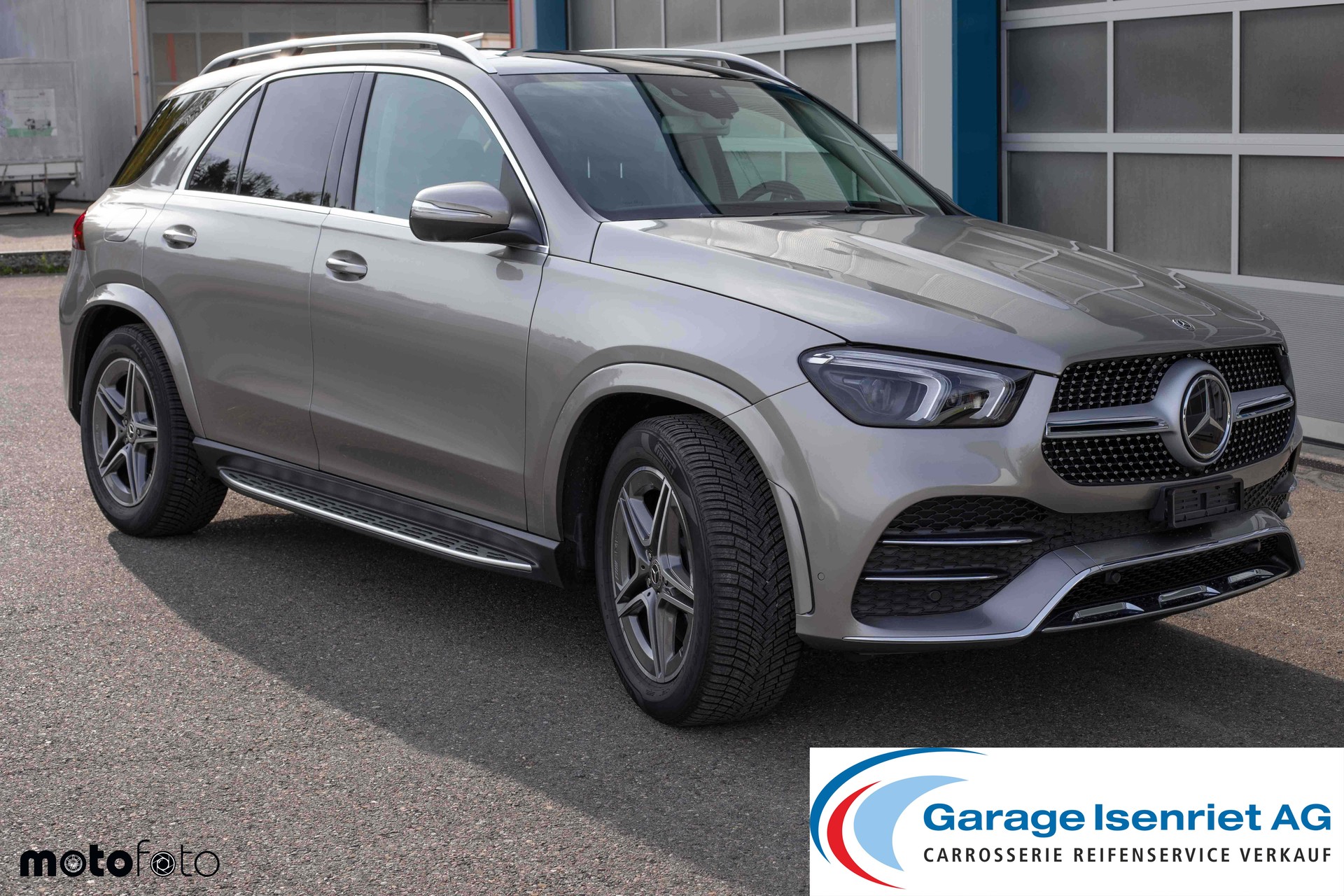 MERCEDES-BENZ GLE 300 d 4Matic AMG Line 9G-Tronic-image-2