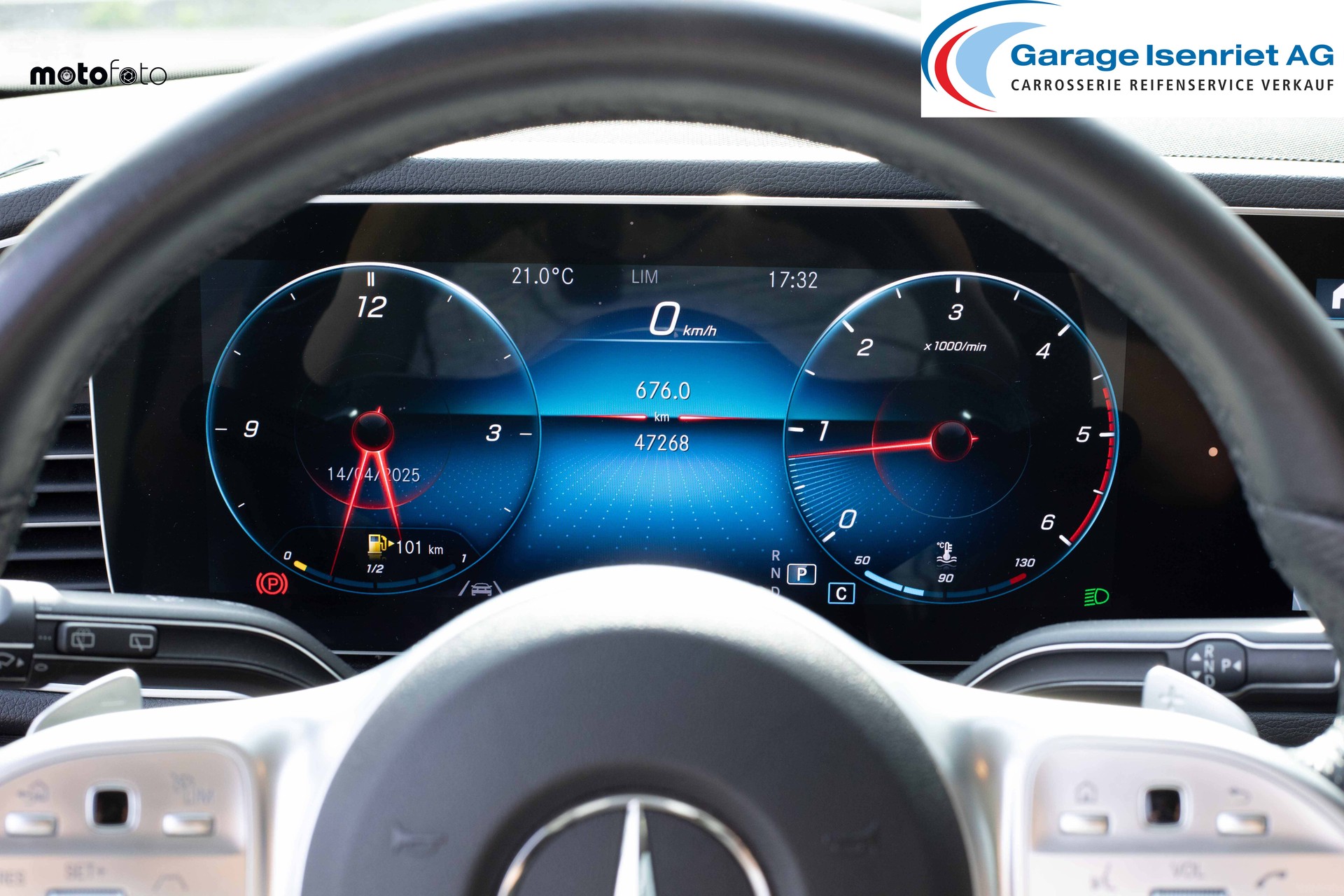 MERCEDES-BENZ GLE 300 d 4Matic AMG Line 9G-Tronic-image-8