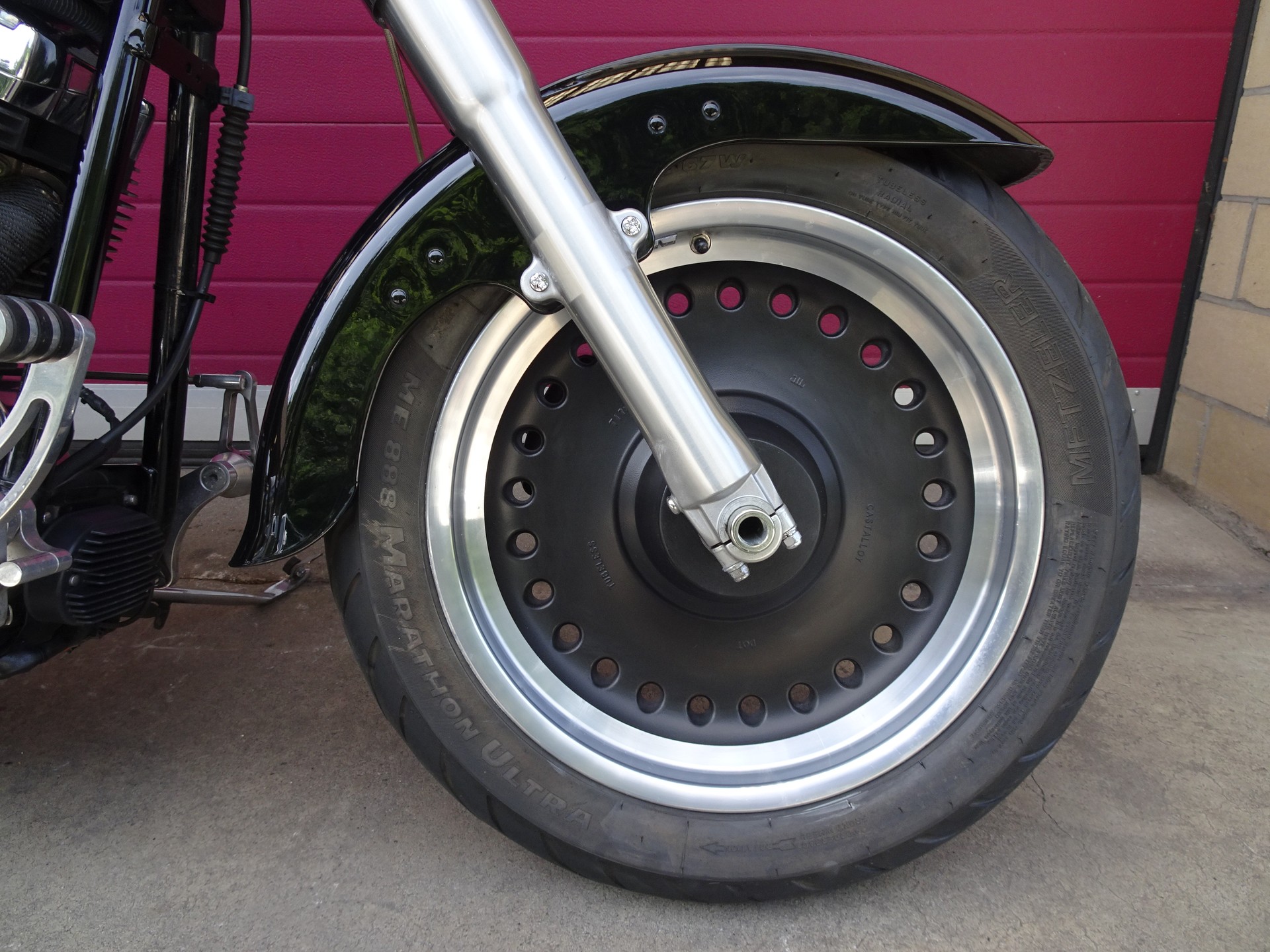 HARLEY-DAVIDSON FLSTFI Fat Boy-image-1