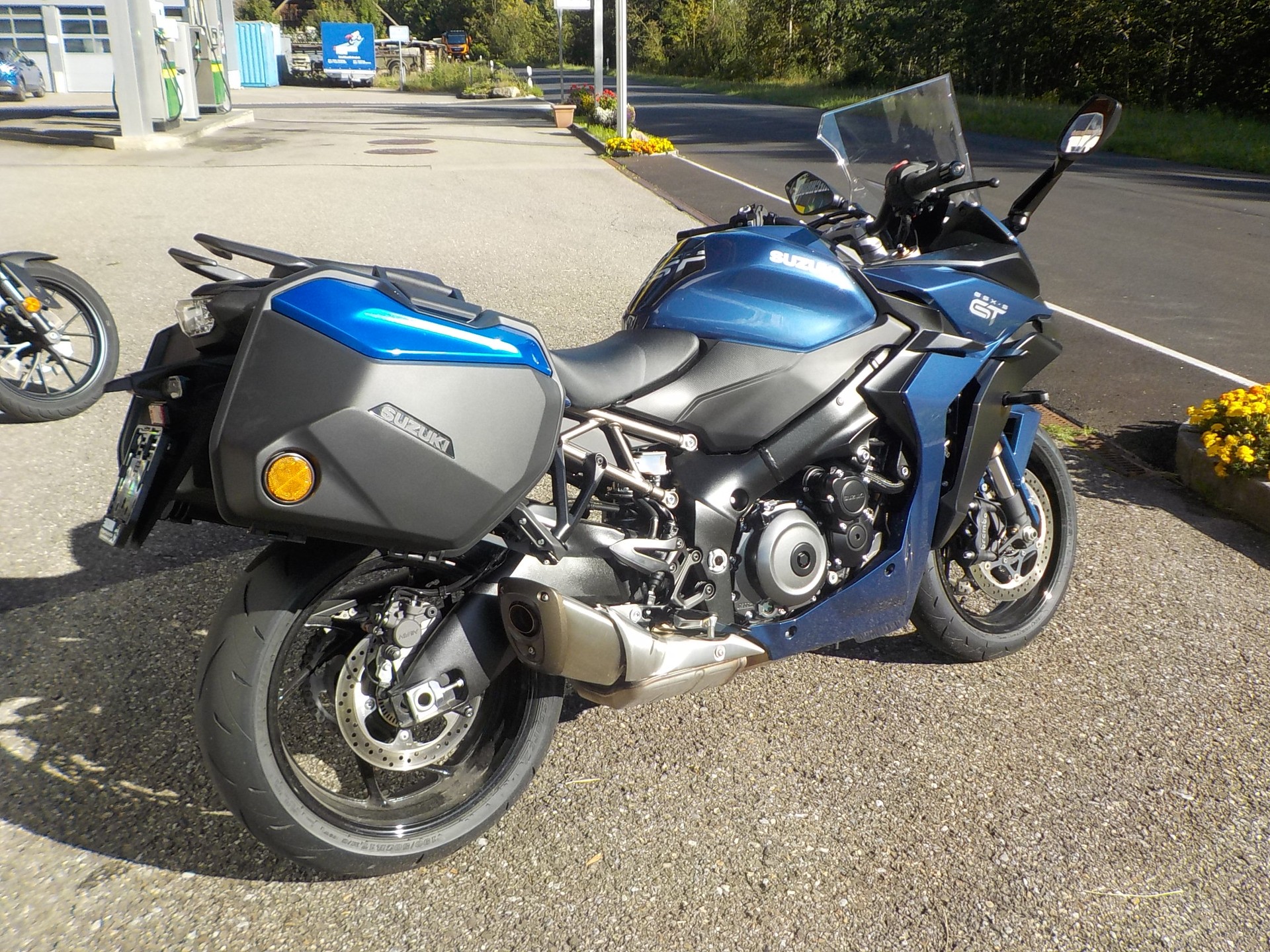 SUZUKI GSX-S 1000 GT Travel-image-6