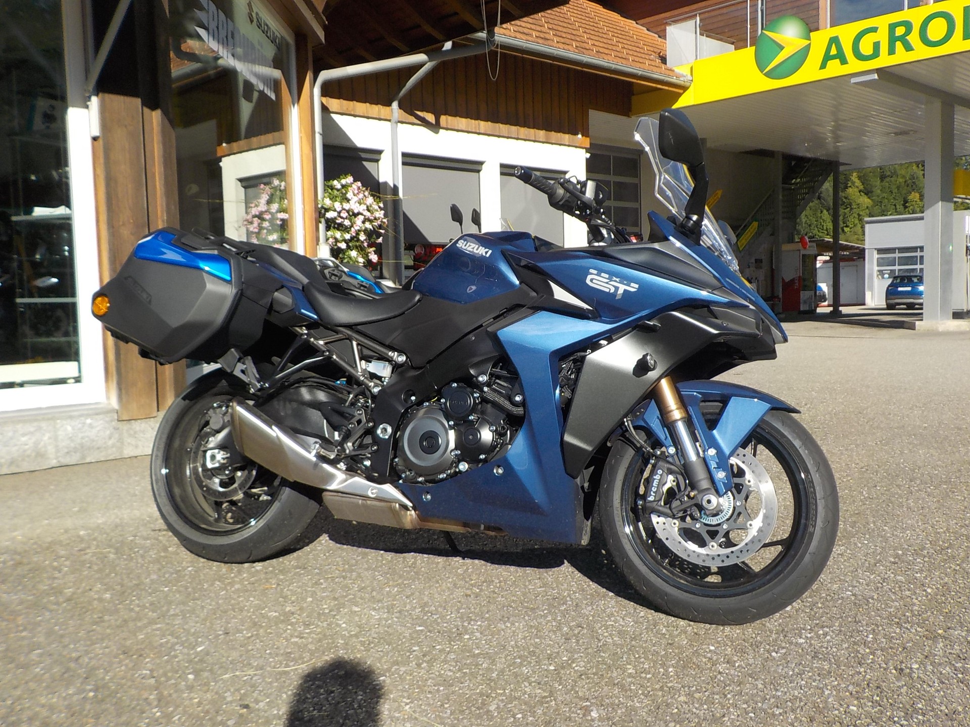 SUZUKI GSX-S 1000 GT Travel