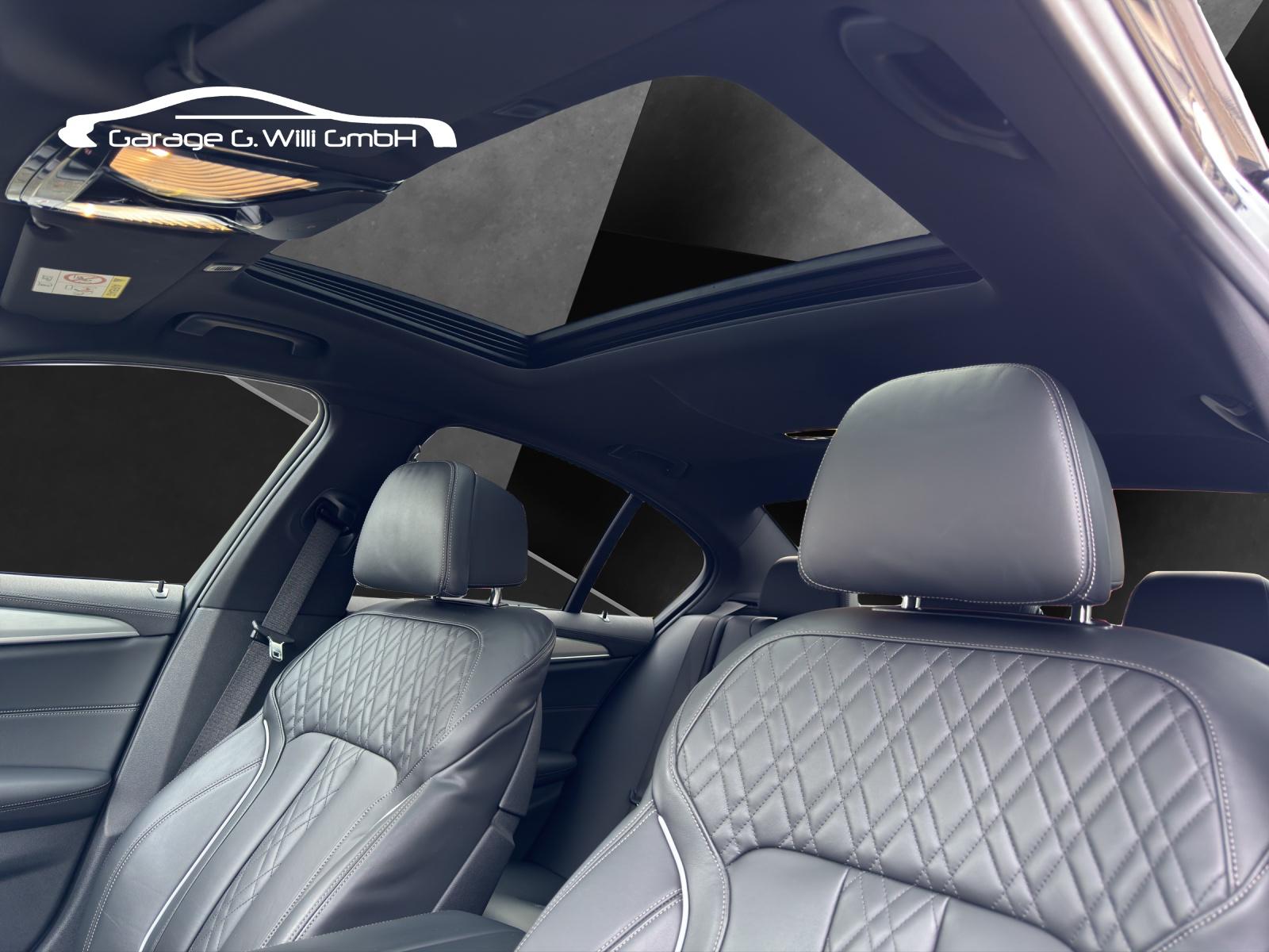 BMW 540i xDrive 48V Pure M Sport Steptronic-image-21