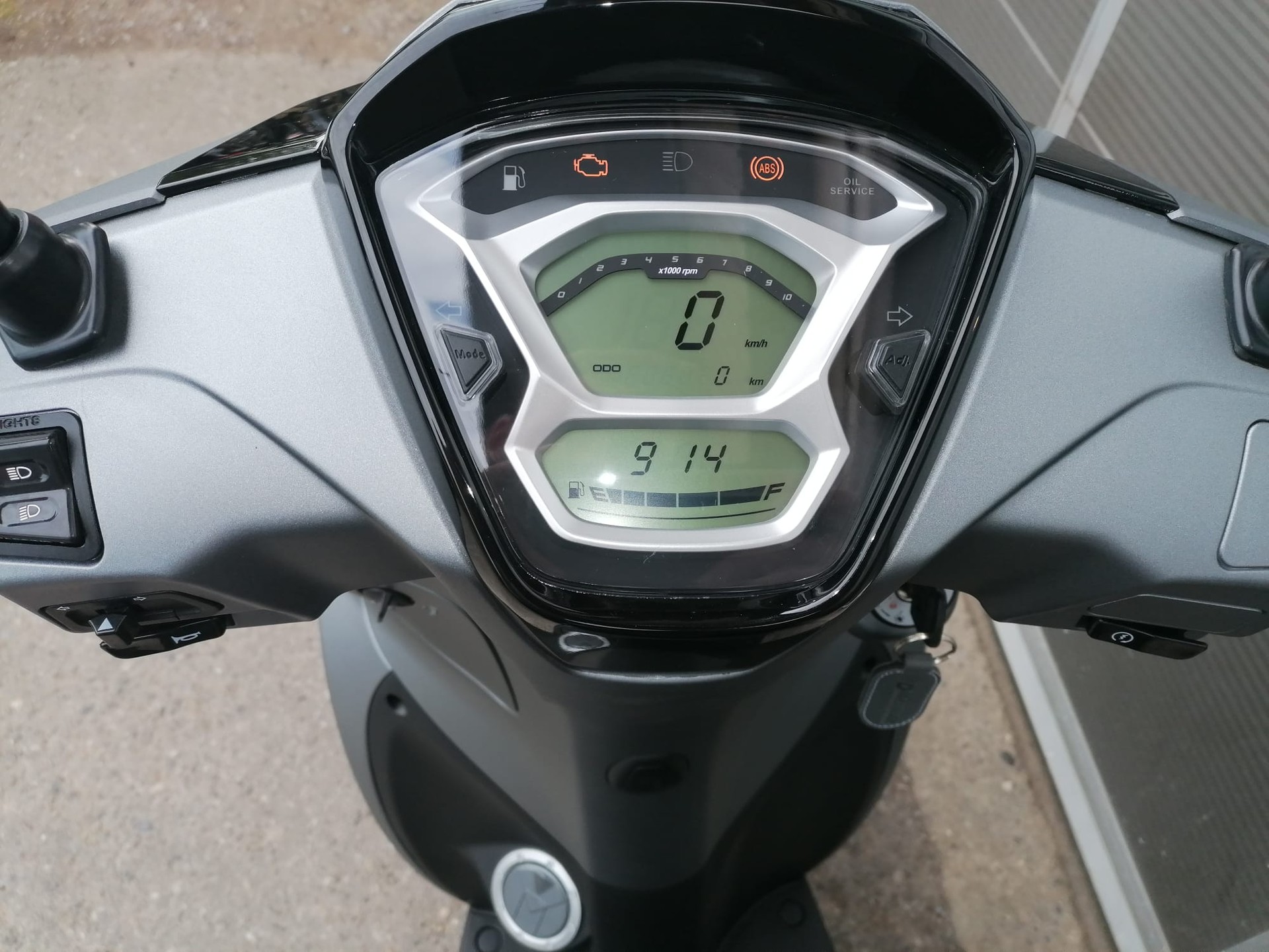 KYMCO People S 125i ABS Topcase/Windschild-image-4