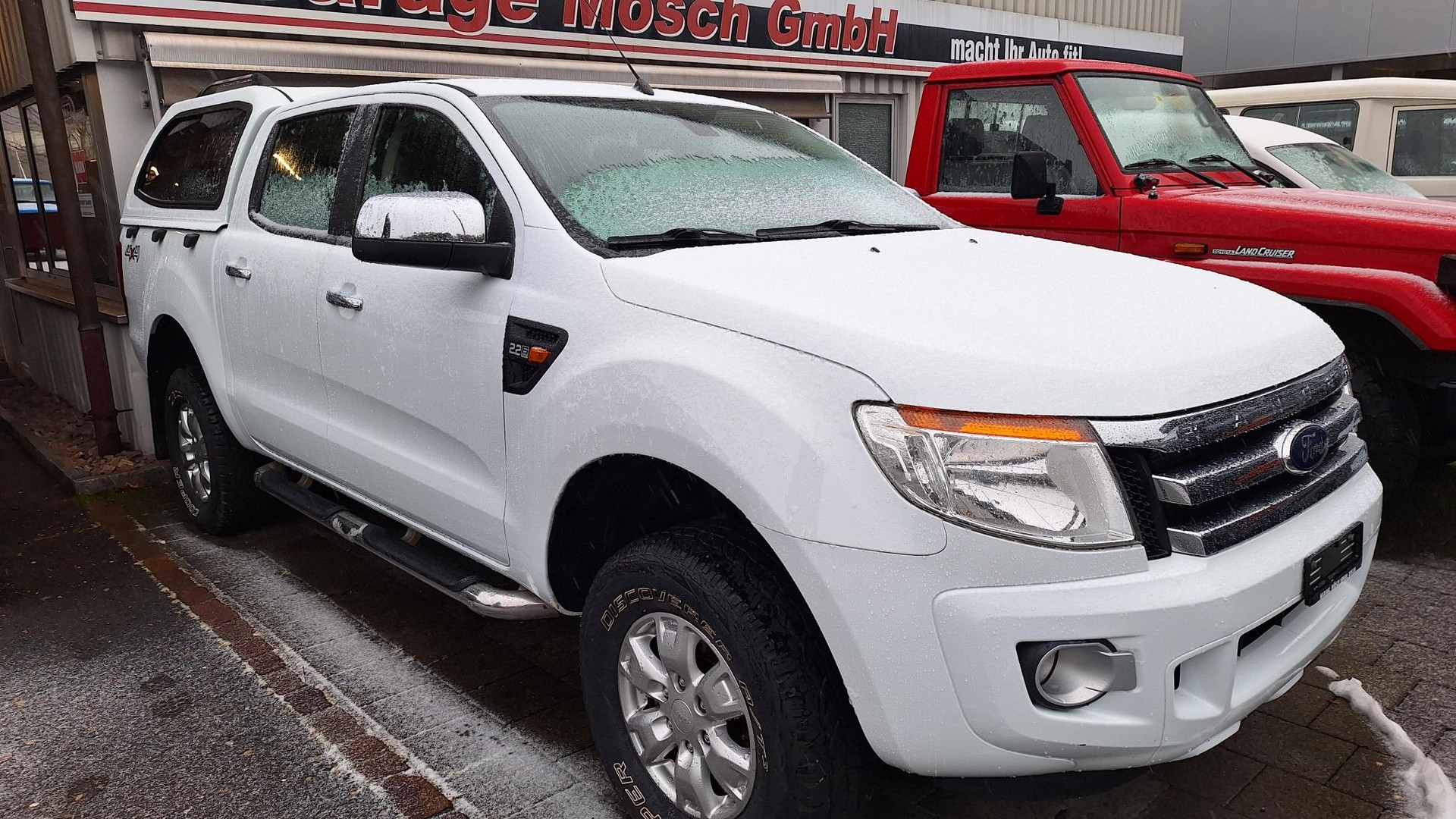 FORD Ranger LTD 2.2 TDCi 4x4-image-2