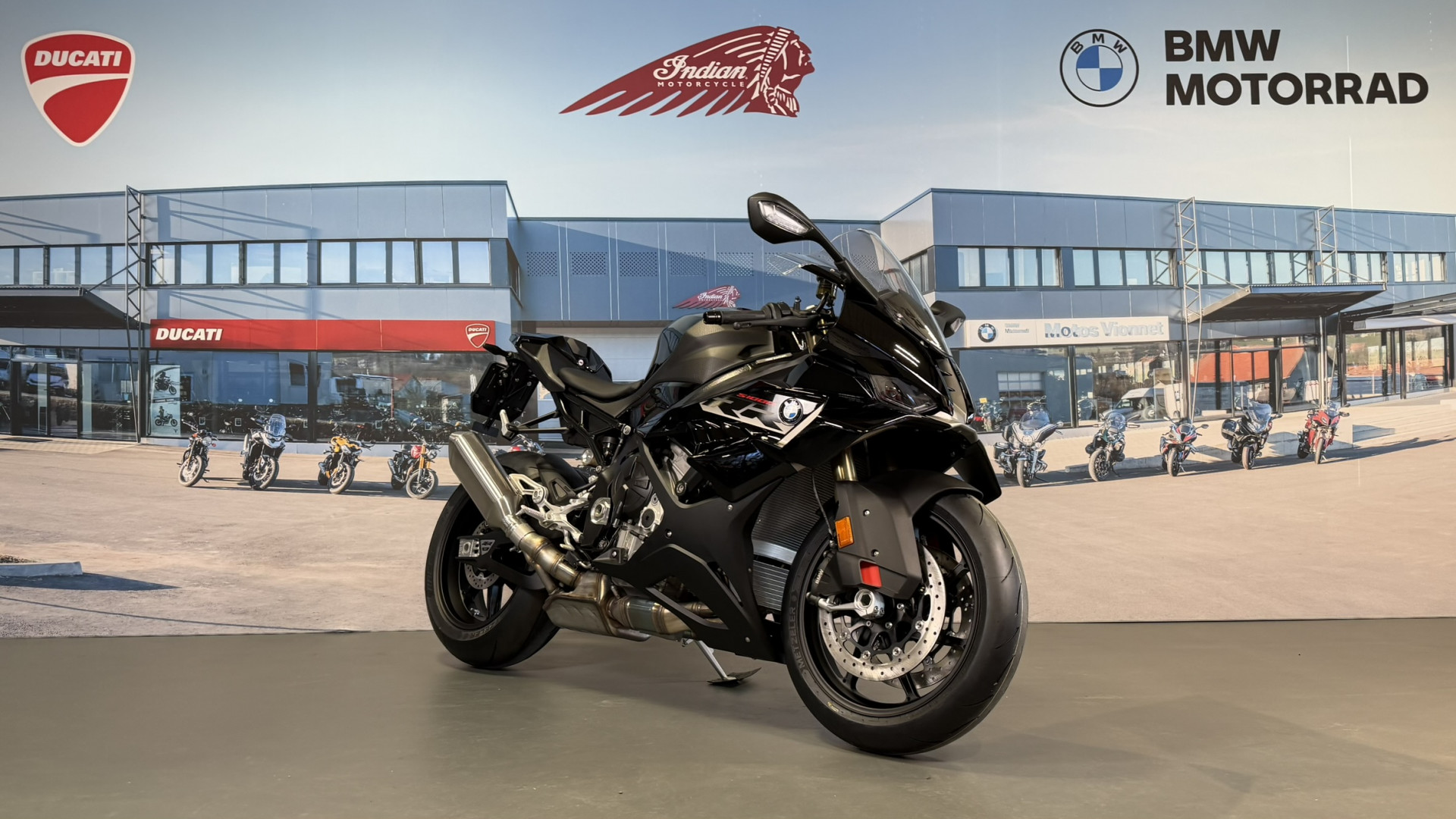 BMW S 1000 RR Leasing à partir de 2.9%-image-0