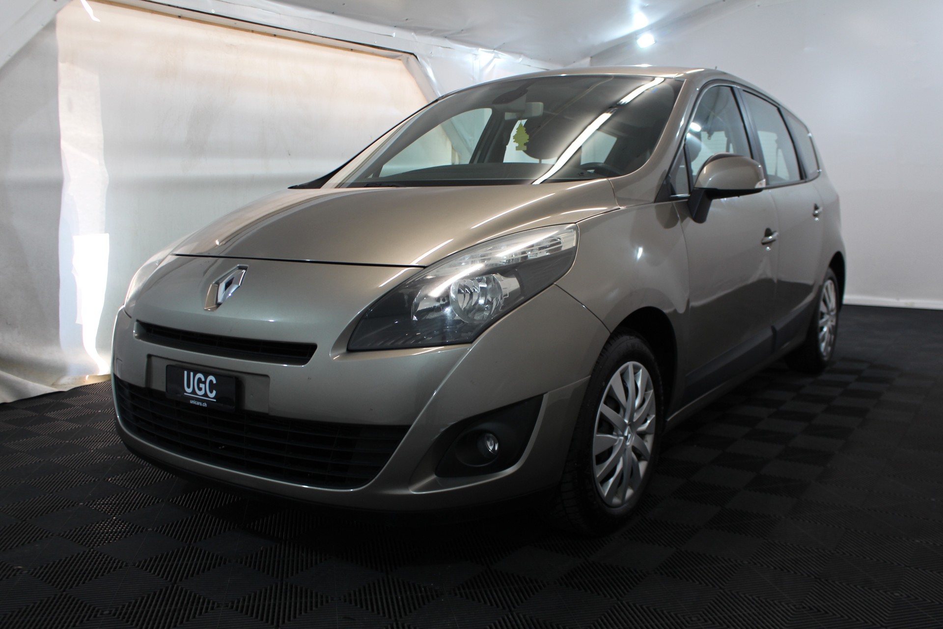 RENAULT Grand Scénic 1.6 110 Expression 5P-showroom-element-2